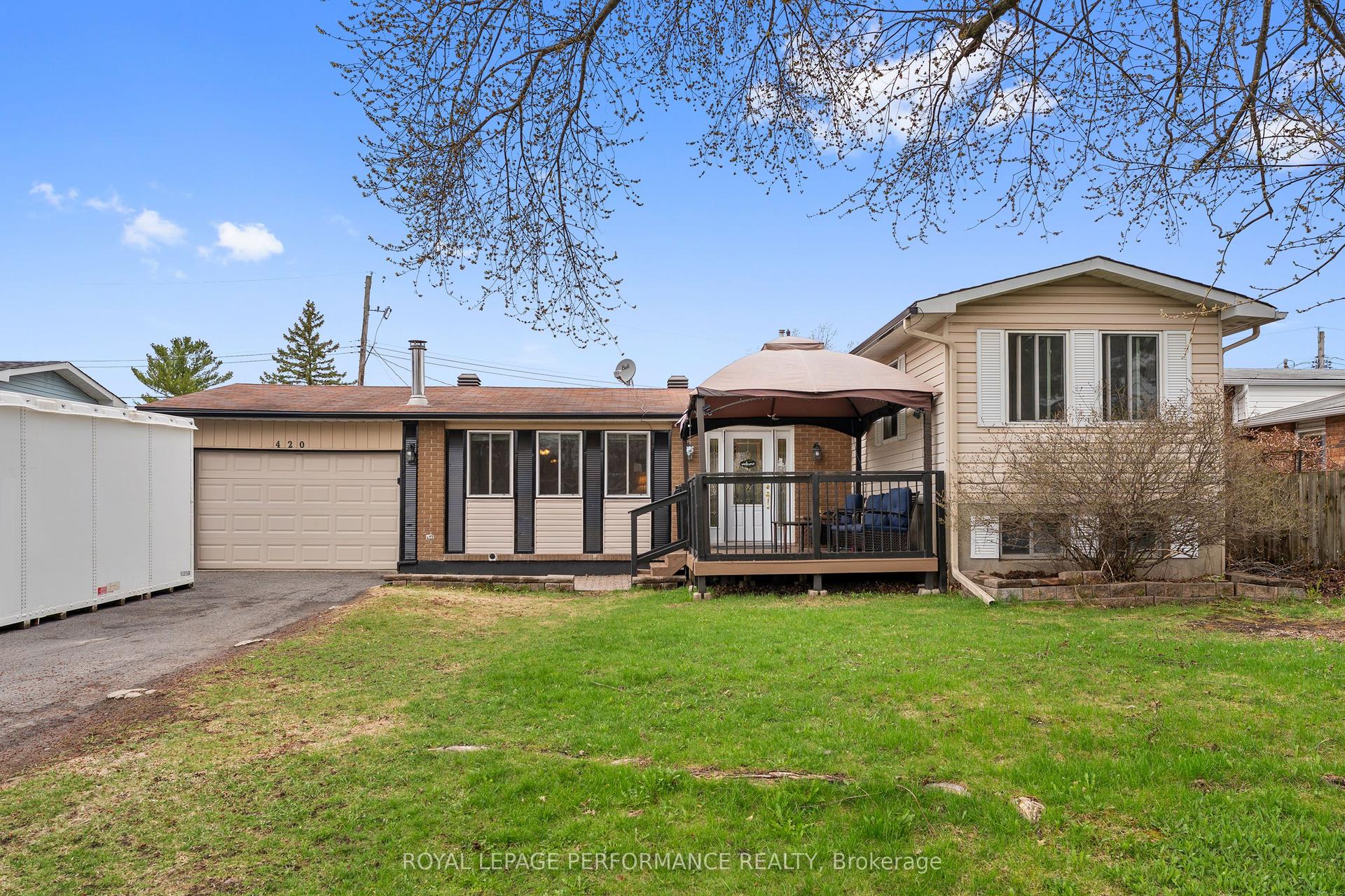 420 Hatfield Crescent — photo 1