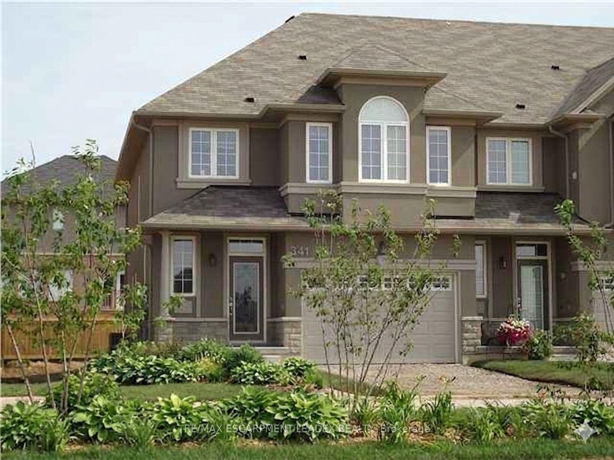 341 Stonehenge Drive, Hamilton — Townhouse for lease, photo 1