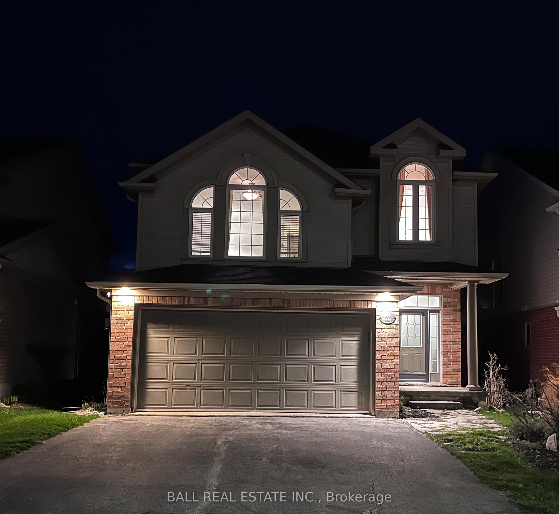 66 Highlands Crescent, Collingwood — Detached for sale, photo 1