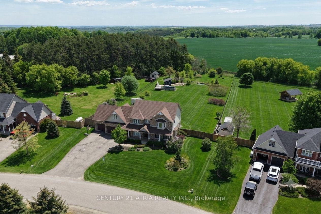 11 Jeffery Drive — photo 1