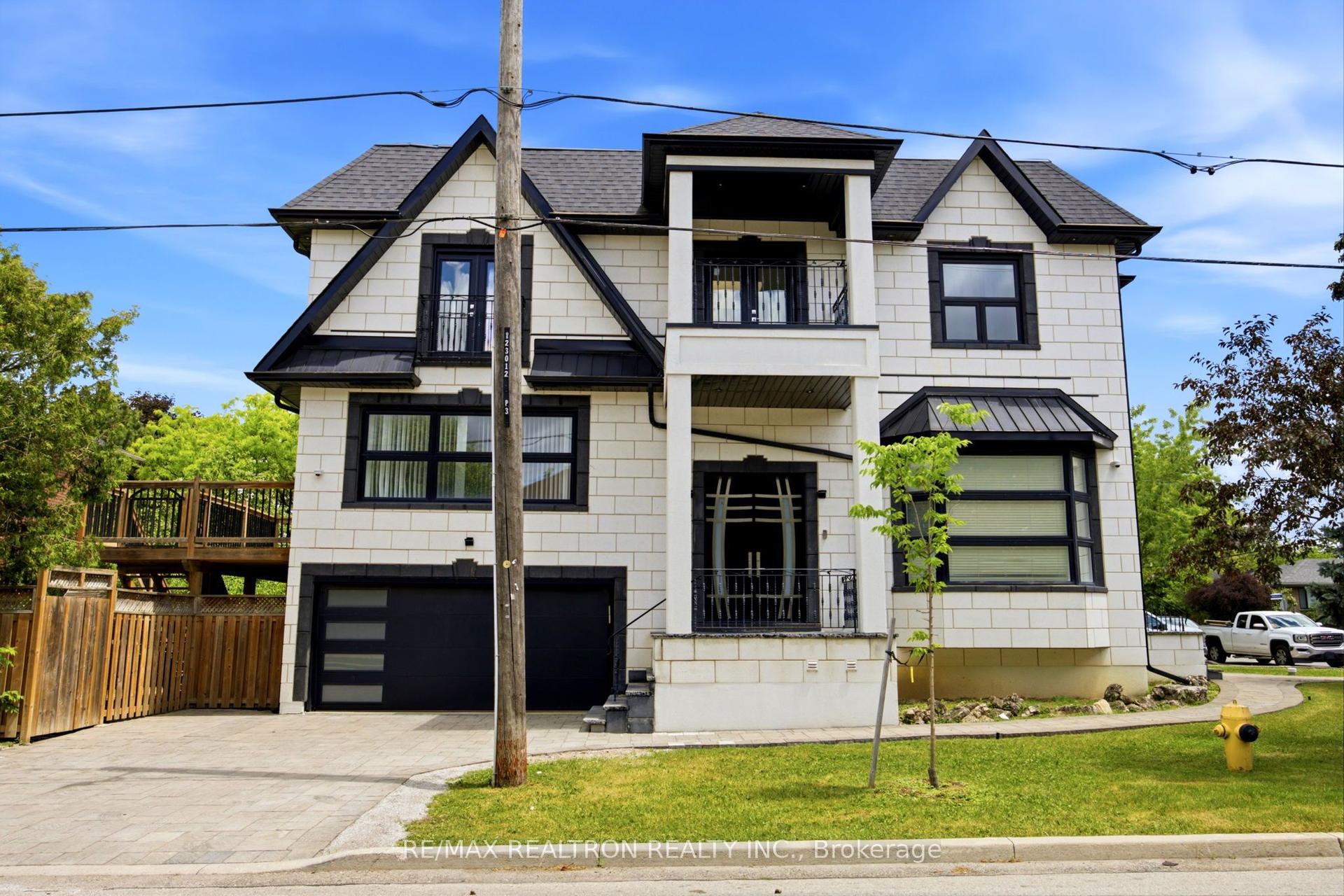 138 Almore Avenue — photo 1