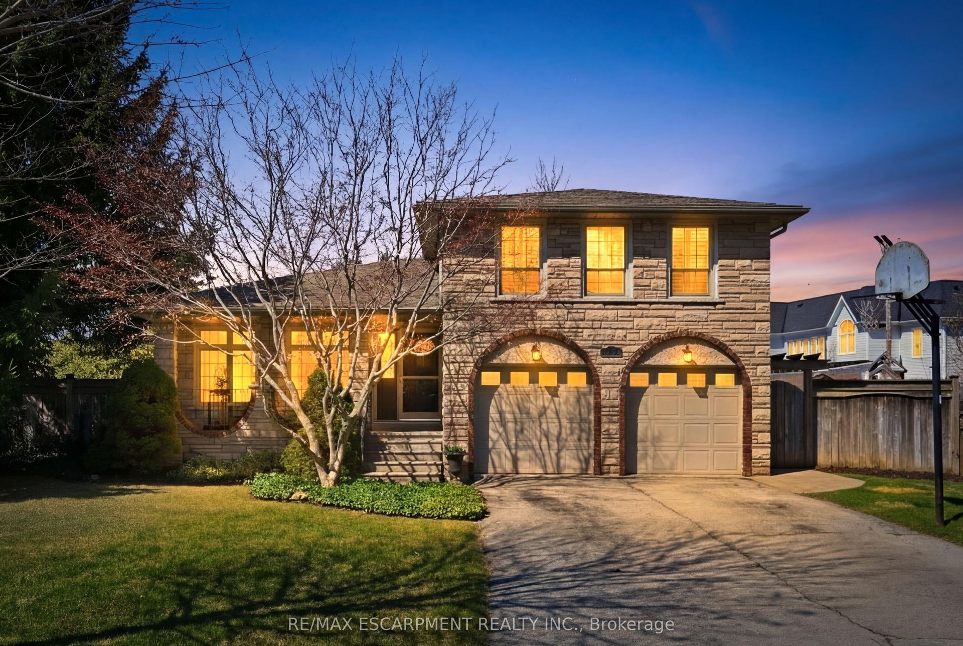 248 Applevale Court — photo 1