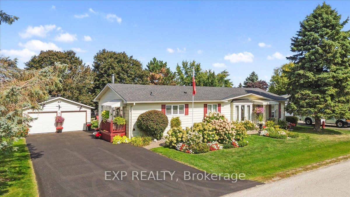 36 Juno Crescent — photo 1
