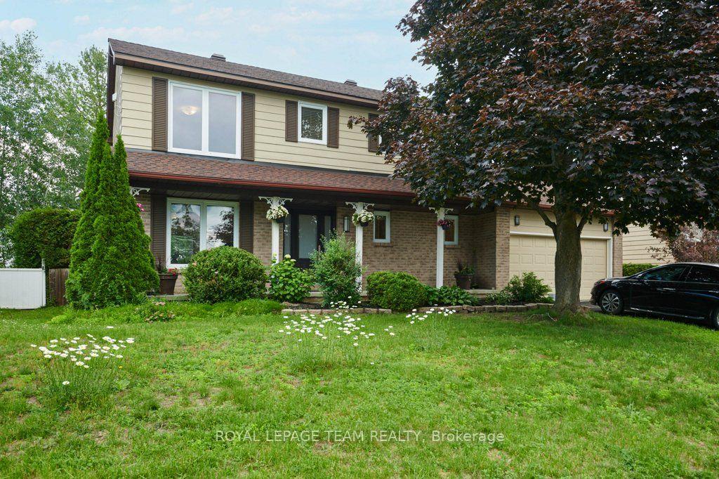 332 Liard Street, Stittsville - Munster - Richmond — Detached for sale, photo 1