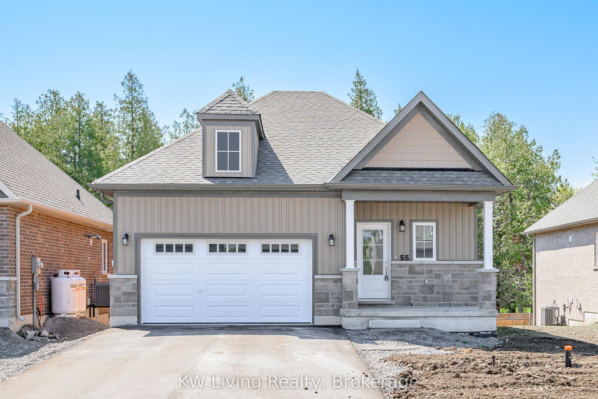 55 Hillcroft Way — photo 1
