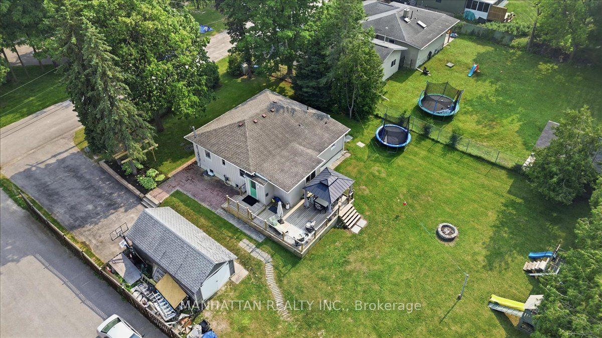 10 Victor Drive, Whitchurch-Stouffville — Detached for sale, photo 1