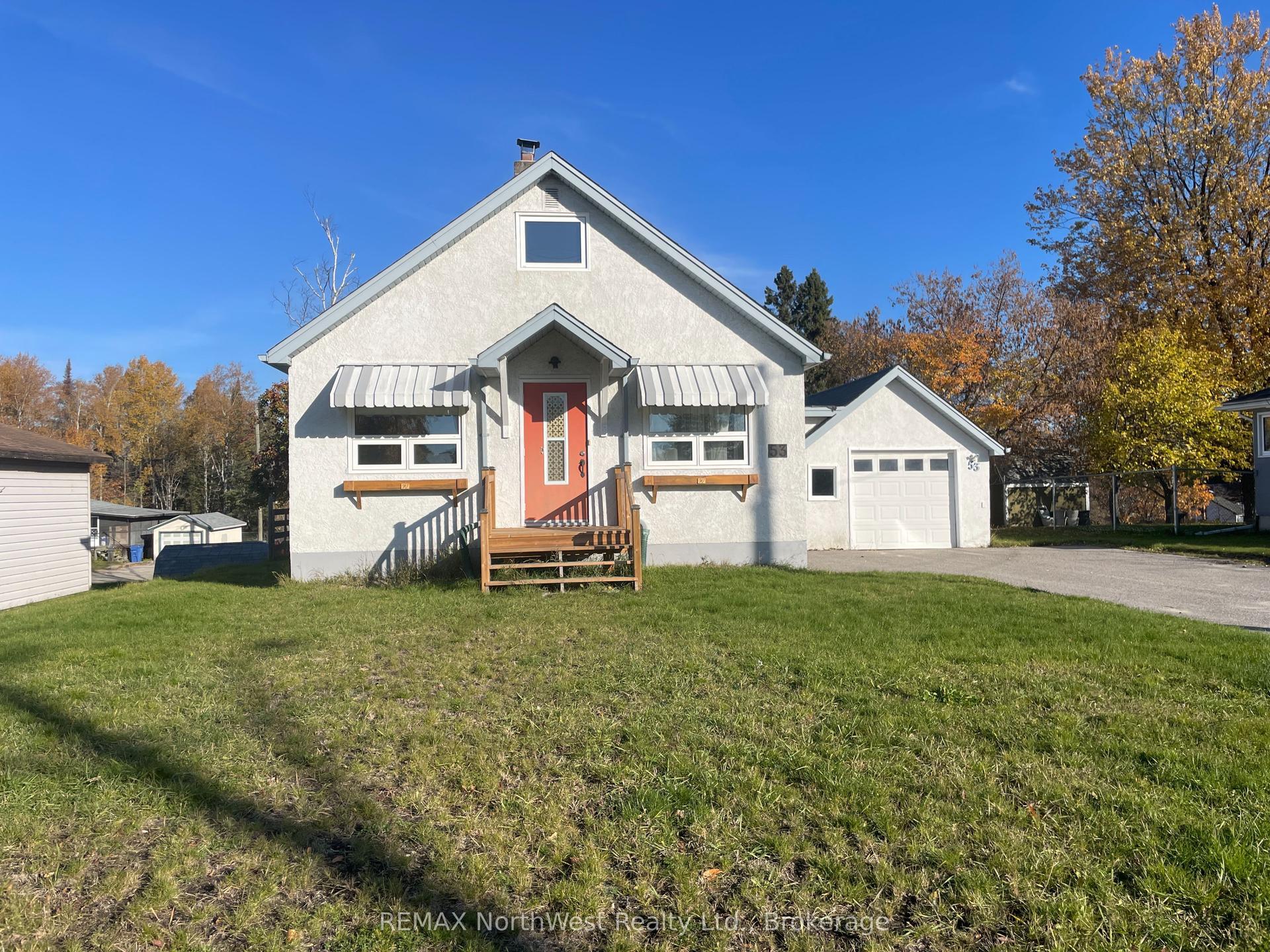 53 Davis Street, Dryden — Detached for sale, photo 1