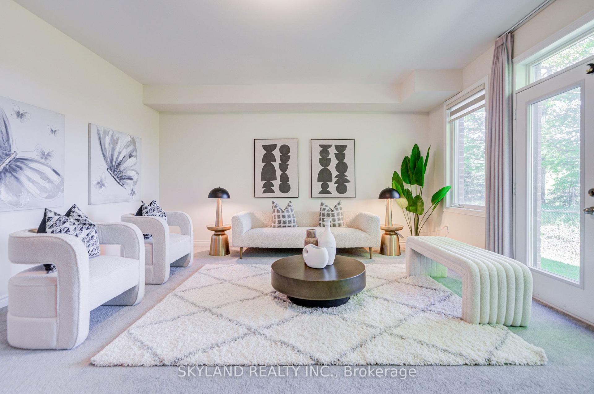 66 Puisaya Drive, Richmond Hill — Townhouse for sale, photo 1