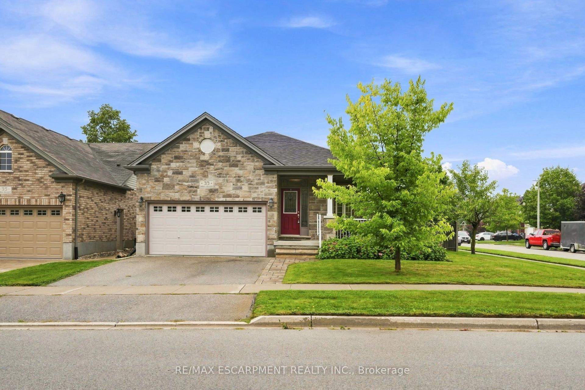 33 Norma Crescent, Guelph — Detached for sale, photo 1