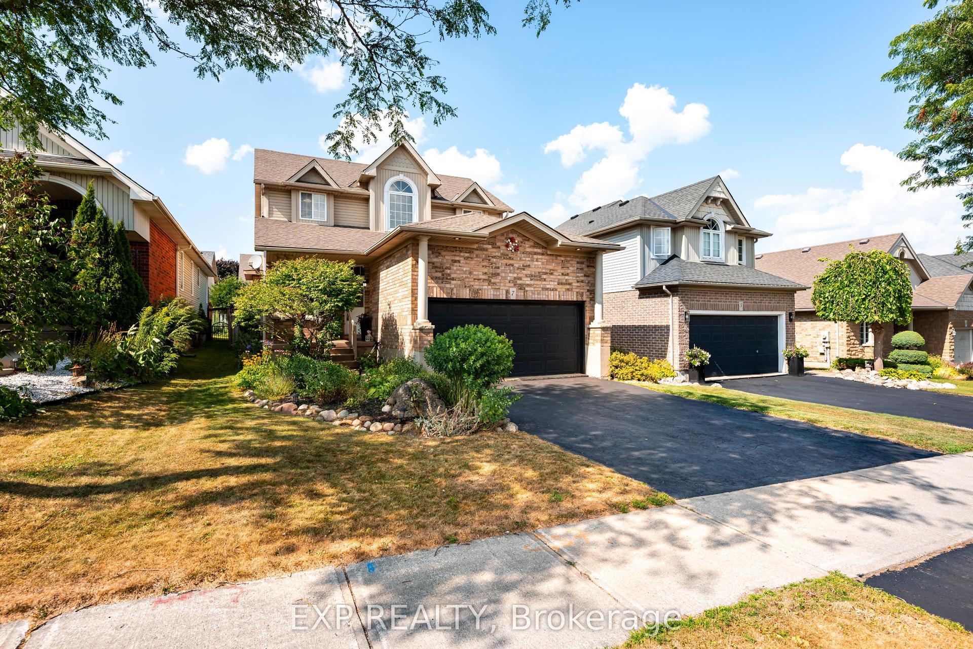 7 Rose Street — photo 1