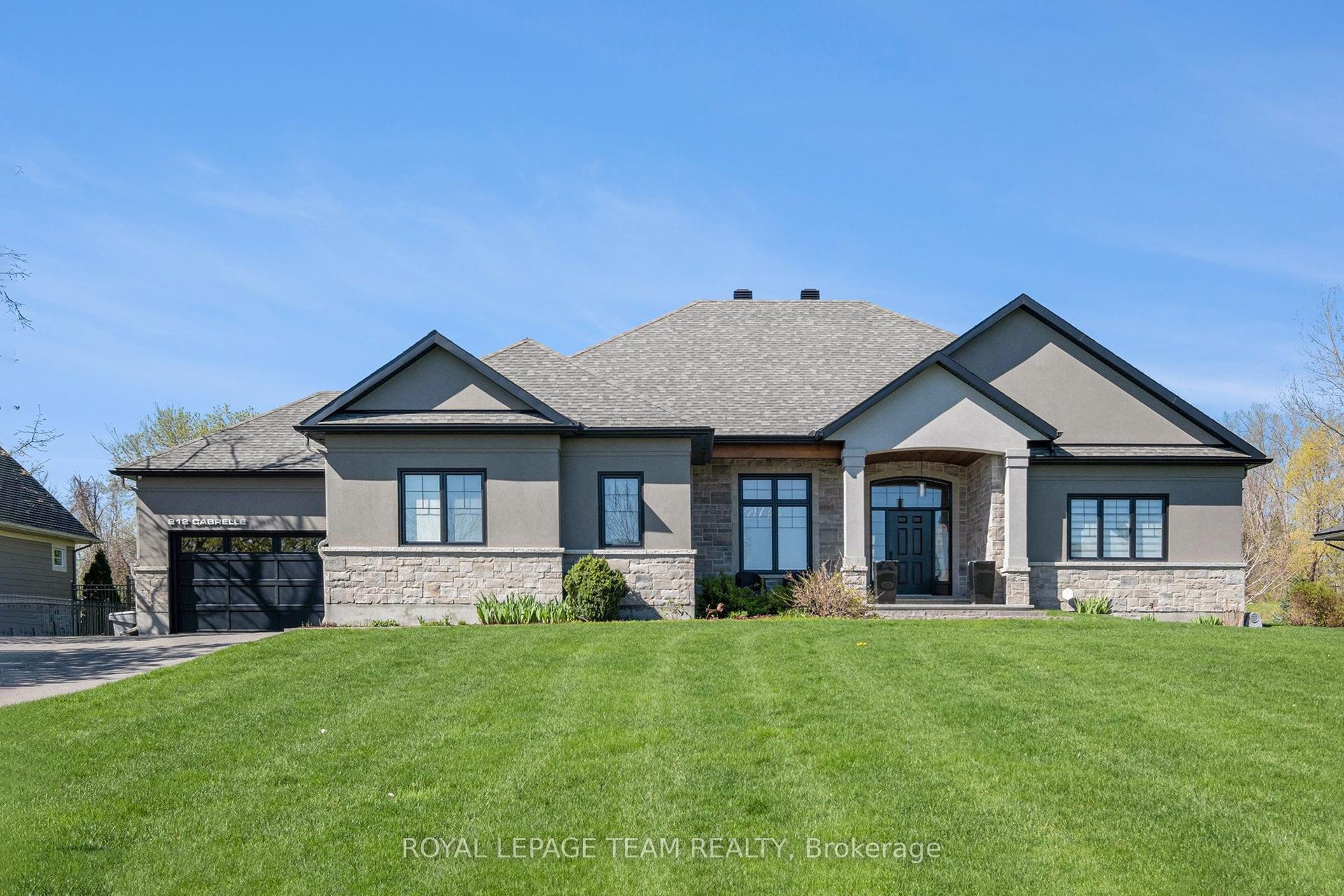 212 CABRELLE Place — photo 1