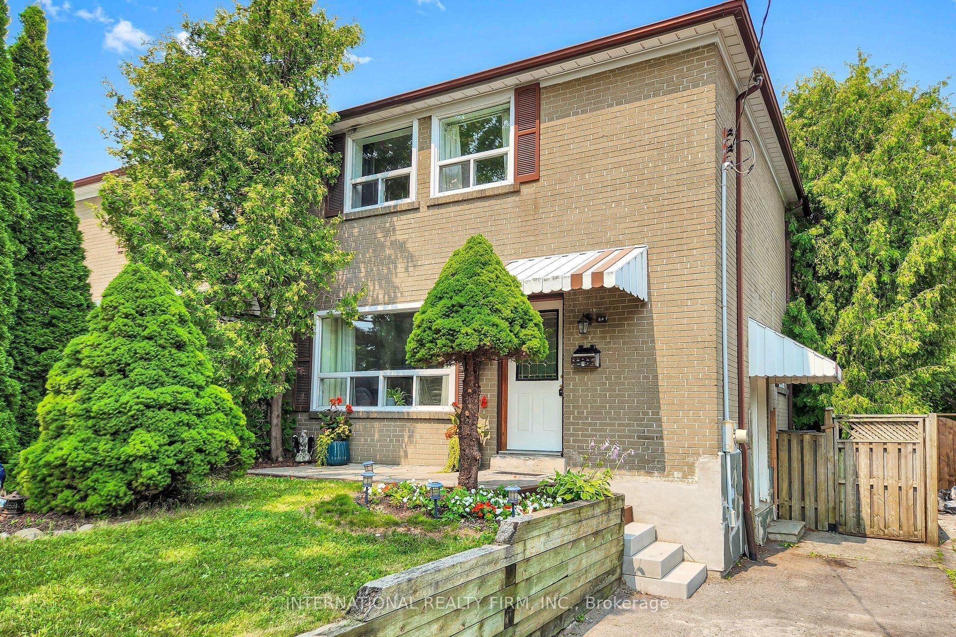 62 Porchester Drive, Toronto — Semi-Detached for sale, photo 1