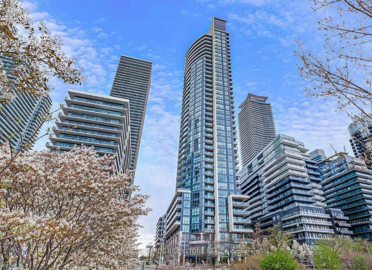 59 Annie Craig Drive 617 #617, Toronto — Condo for lease, photo 1