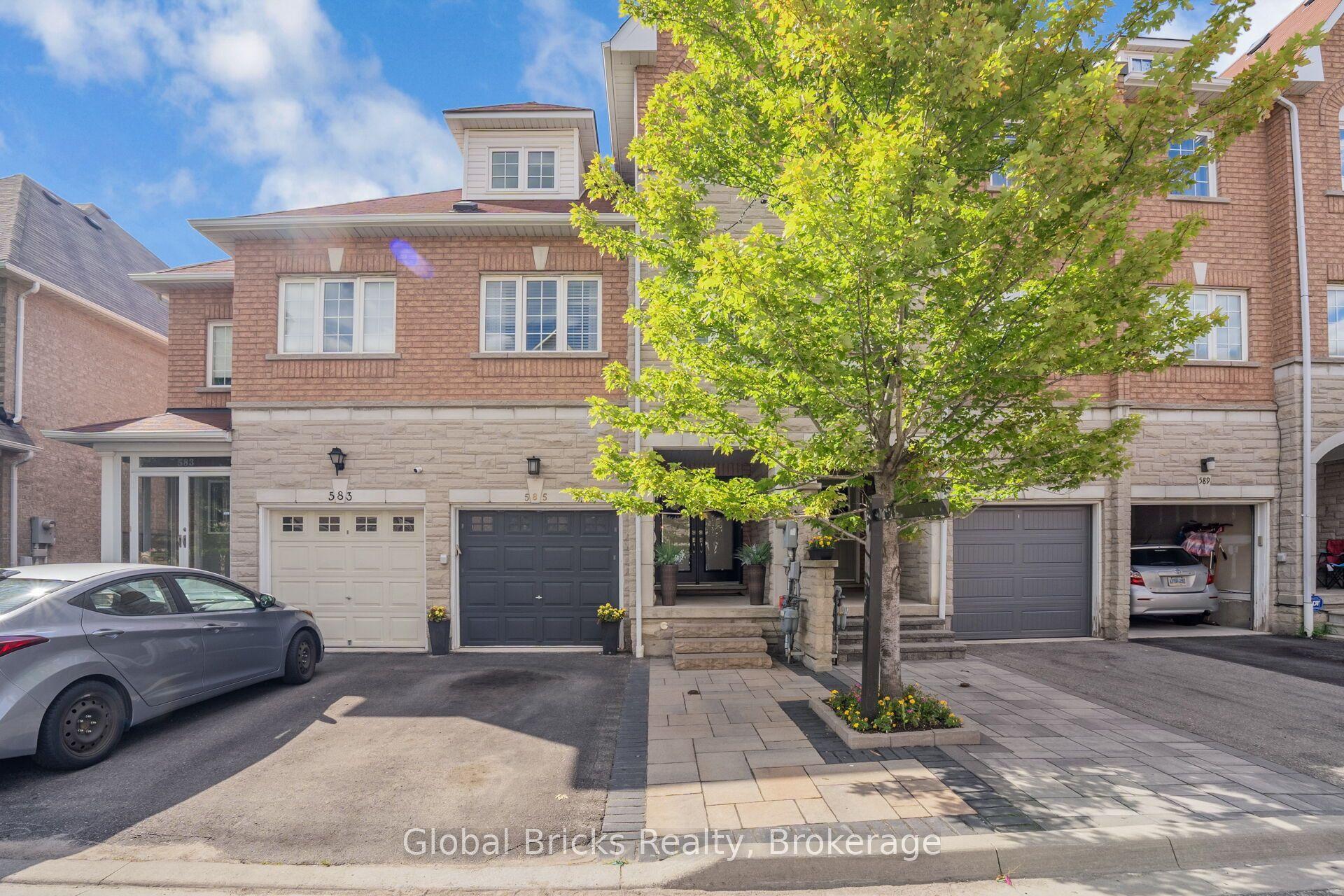 585 Candlestick Circle, Mississauga — Townhouse for sale, photo 1