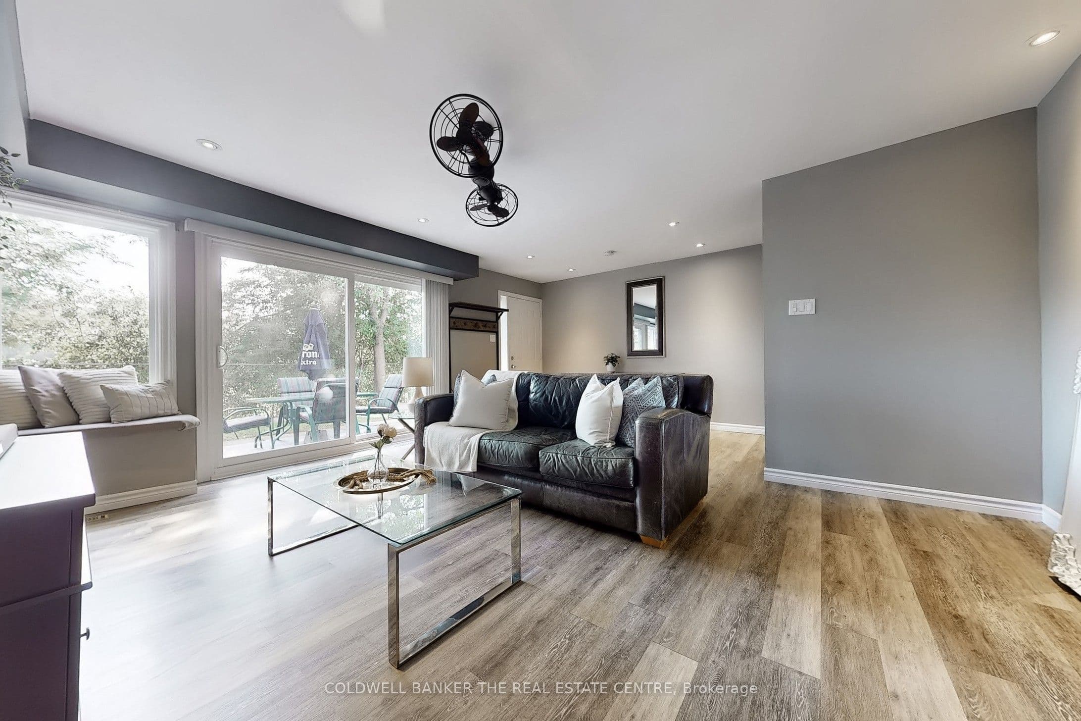 195 Milestone Crescent 195 #195 — photo 1