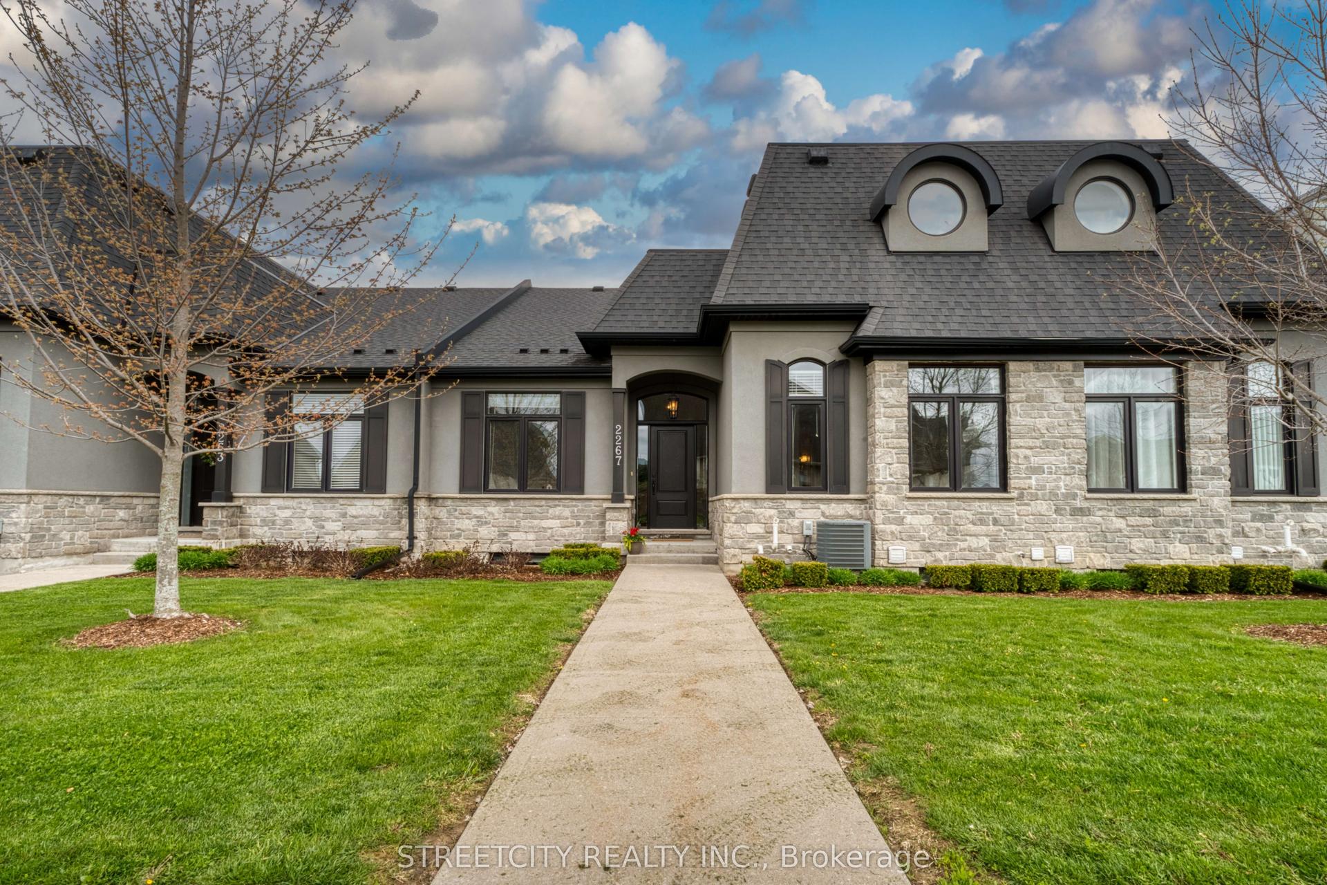 2267 Callingham Drive — photo 1