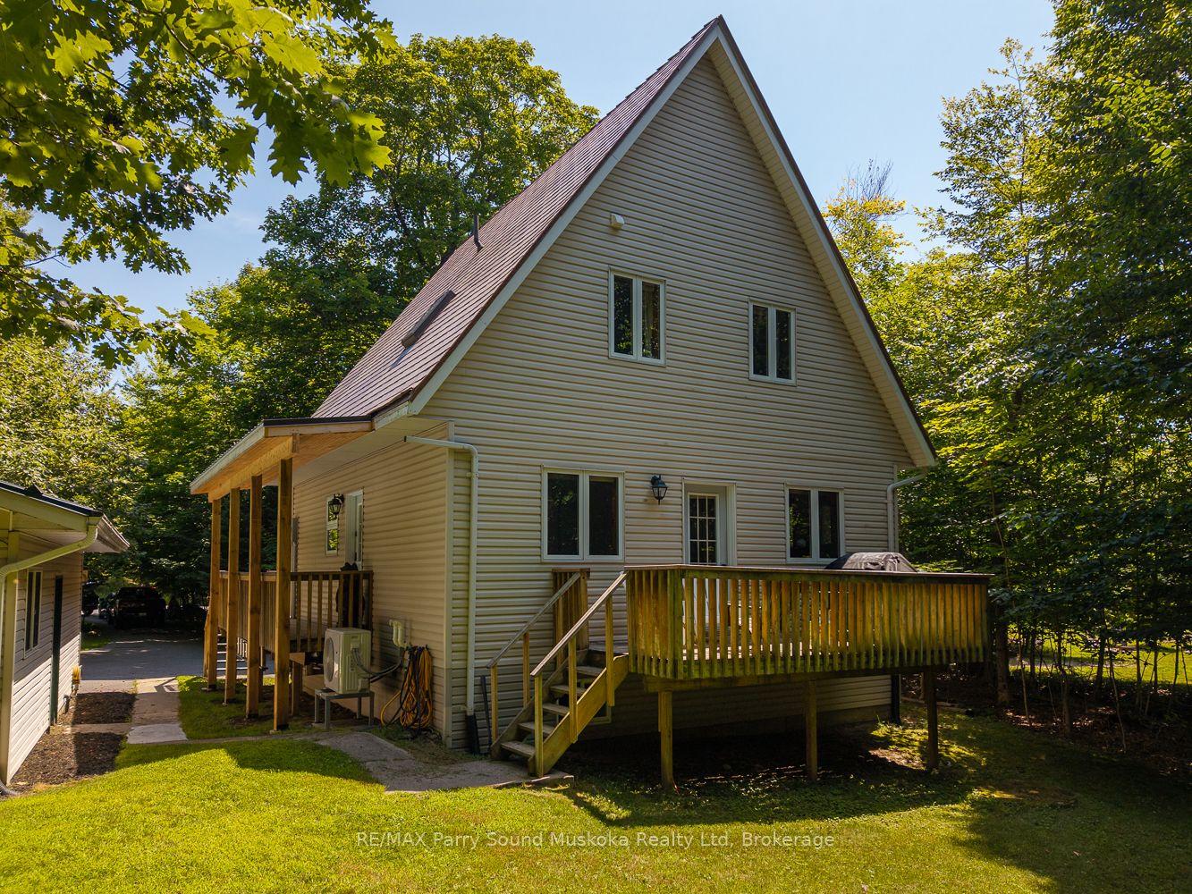 113 Bayview Drive — photo 1