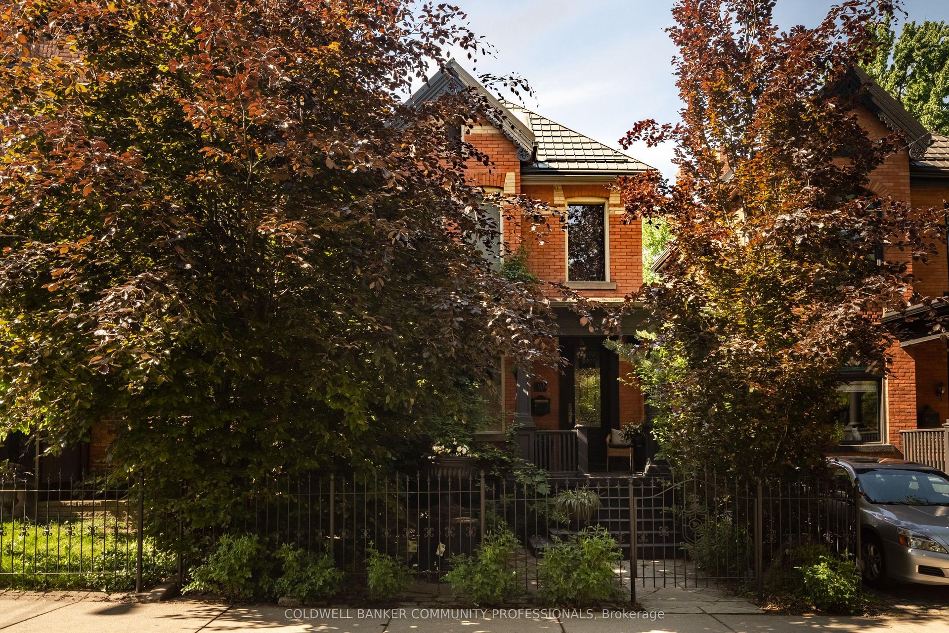 163 Duke Street — photo 1