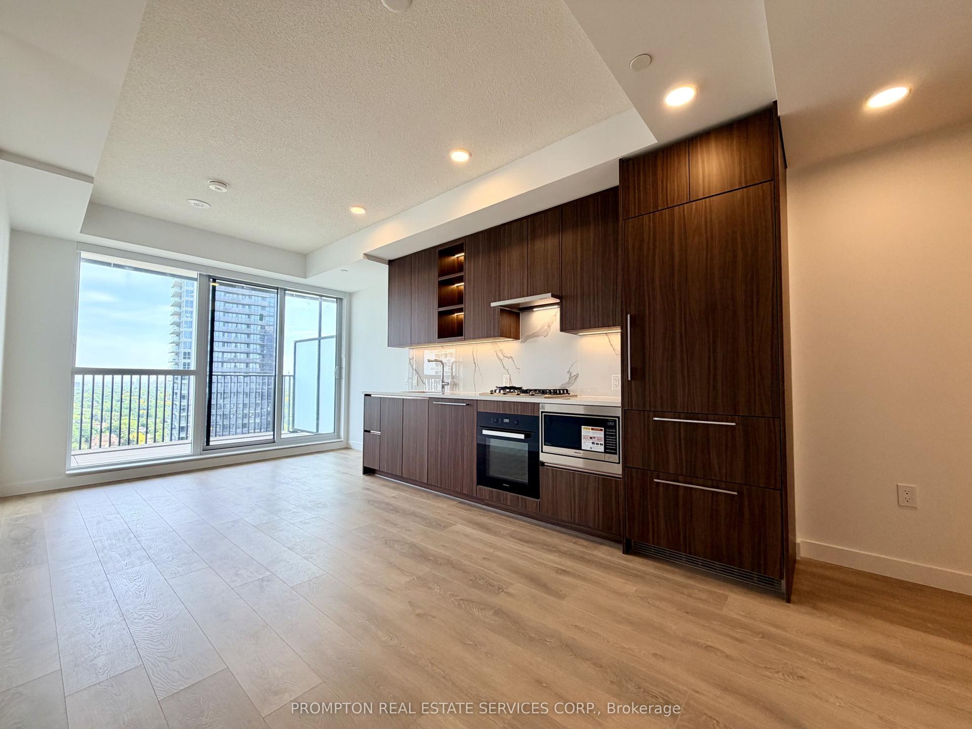 68 ESTHER SHINER Boulevard 2715 #2715 — photo 1
