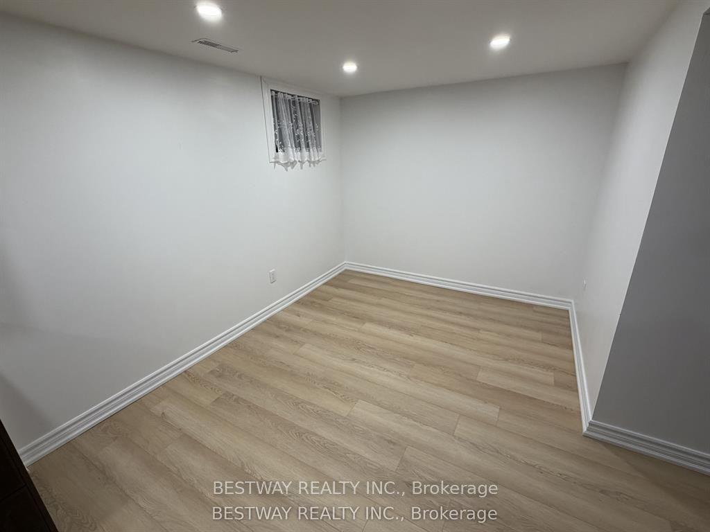 78 Dragon Crescent Basement #Basement, Toronto — Detached for lease, photo 1