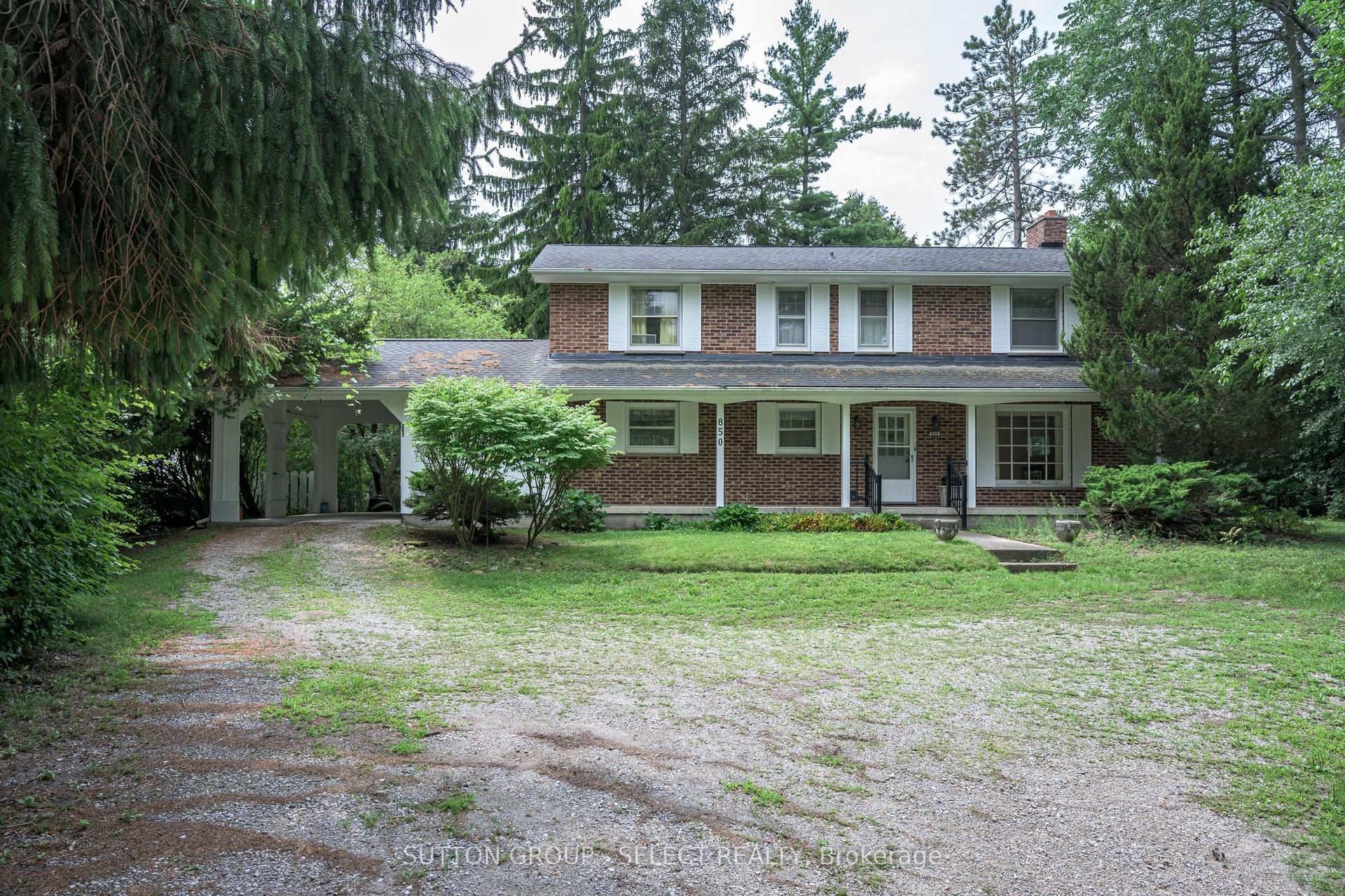850 Commissioners Road W, London South — Detached for sale, photo 1