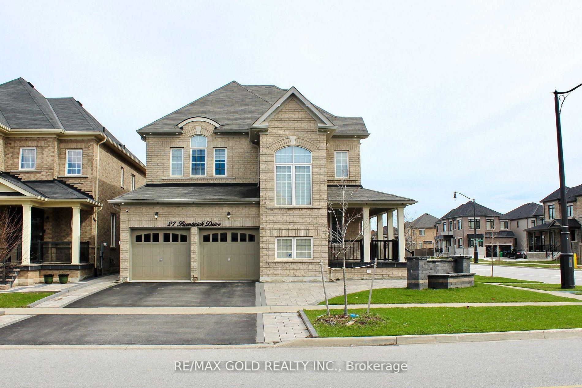 27 Brentwick Drive, Brampton — Detached for lease, photo 1