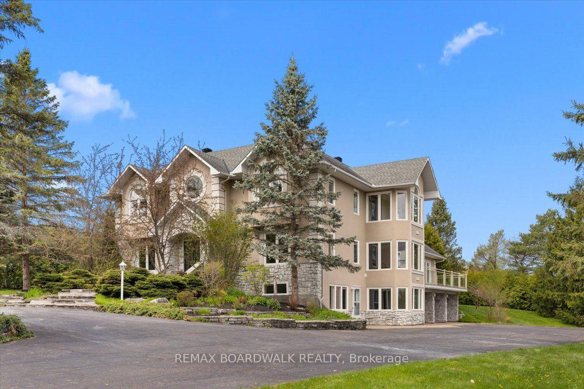 1520 Royal Orchard Drive — photo 1