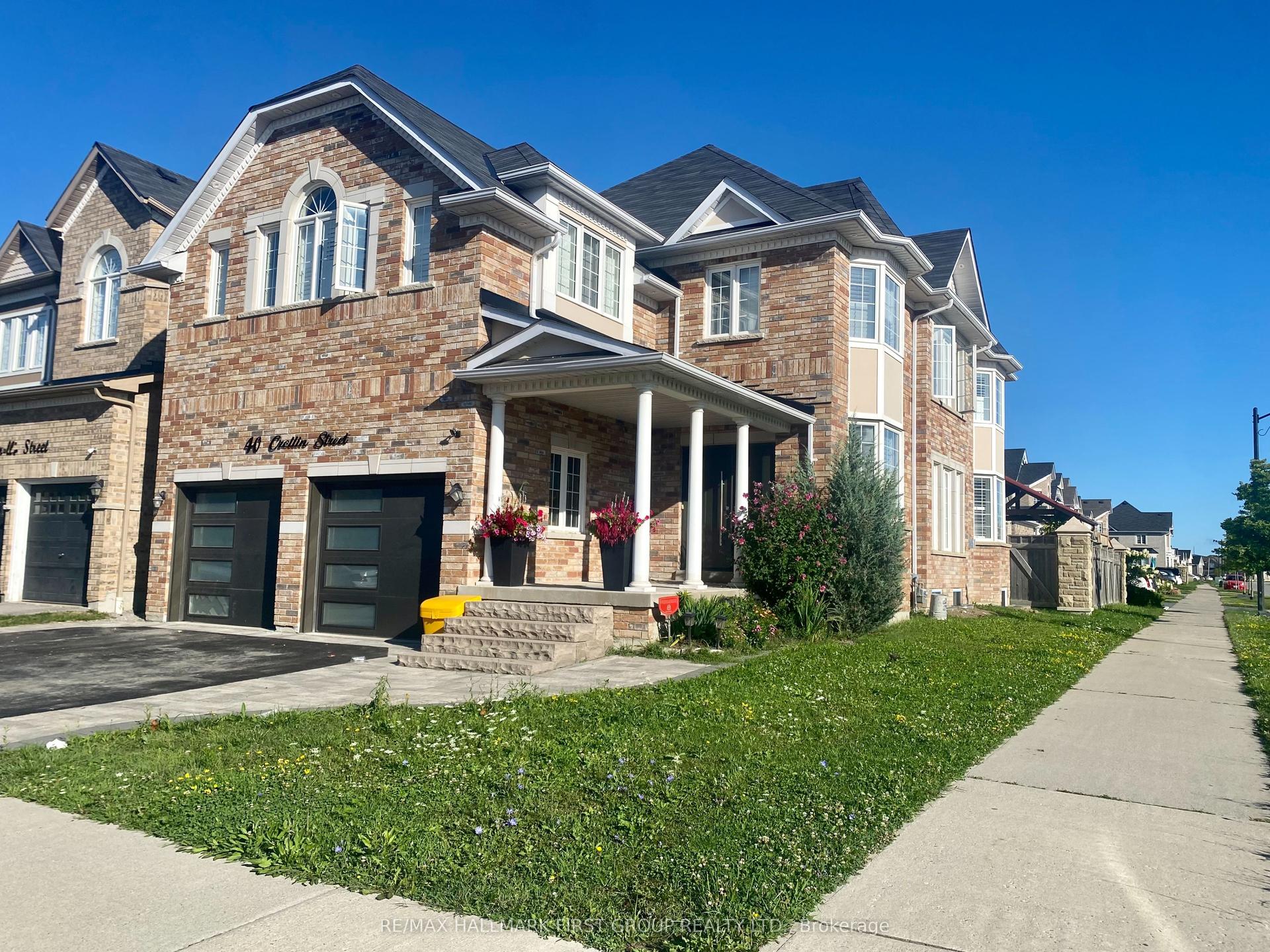 40 Crellin (First Floor) Street, Ajax — Detached for lease, photo 1