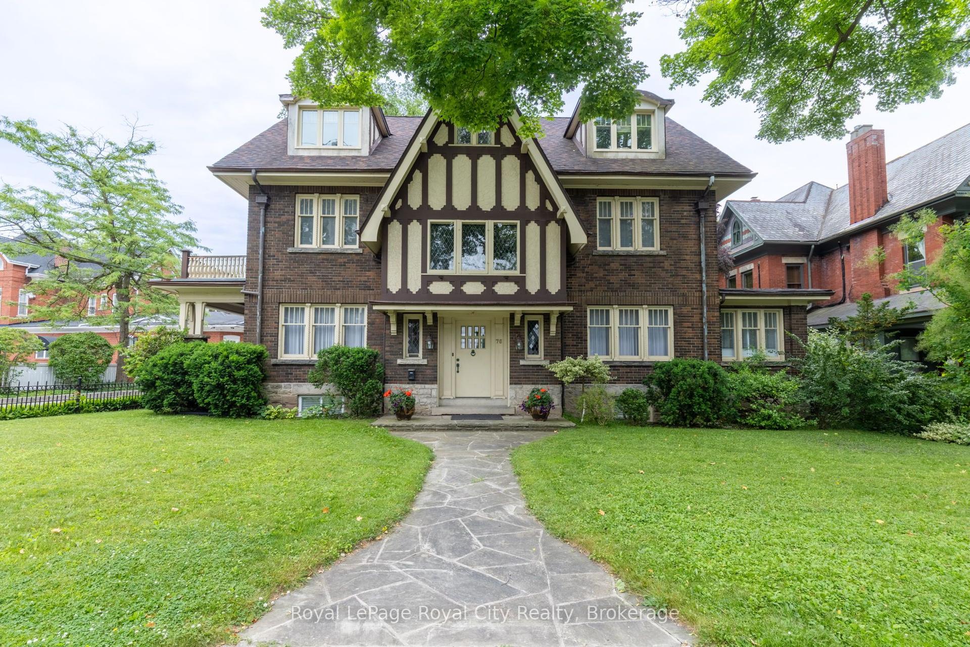 76 London Road W — photo 1