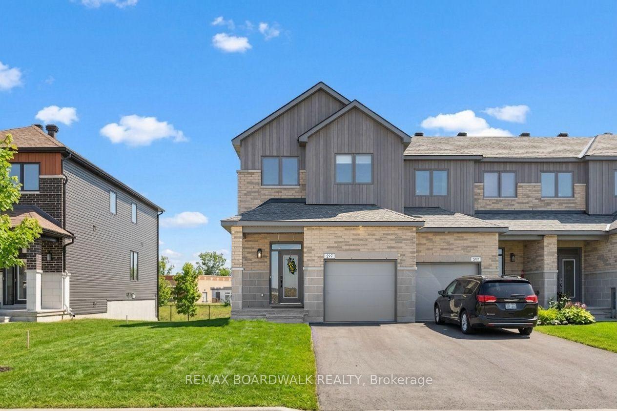 297 Labelle Street — photo 1