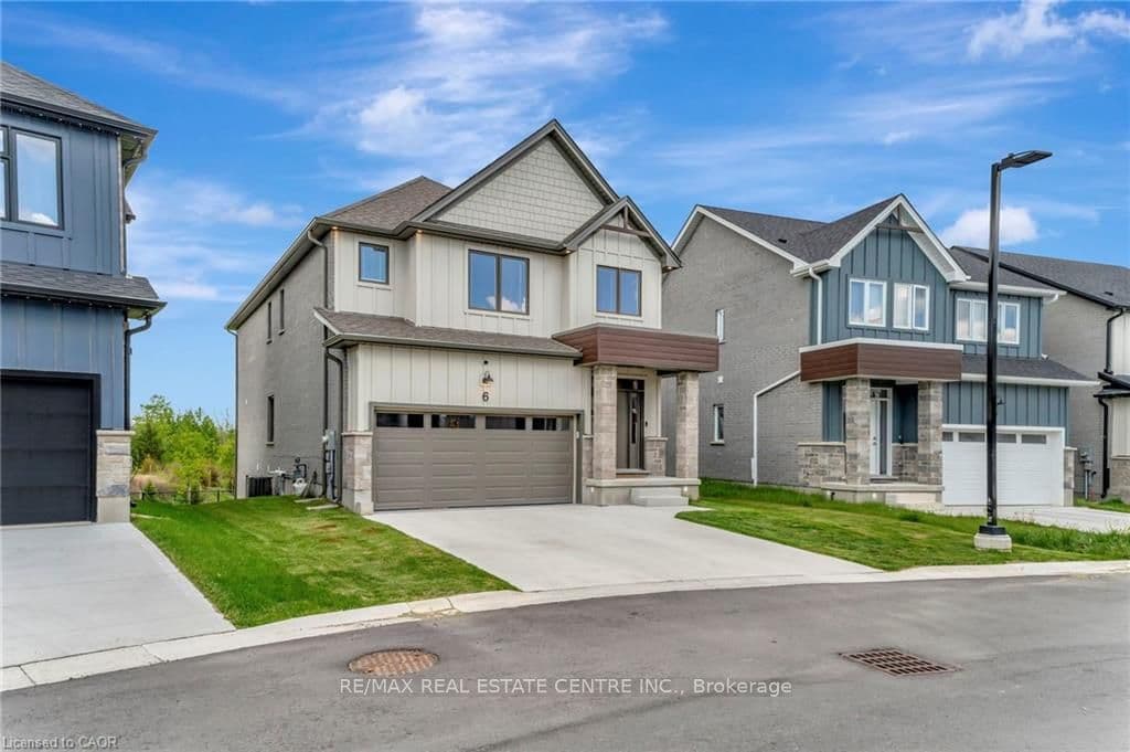 32 Faith Street 6 #6 — photo 1