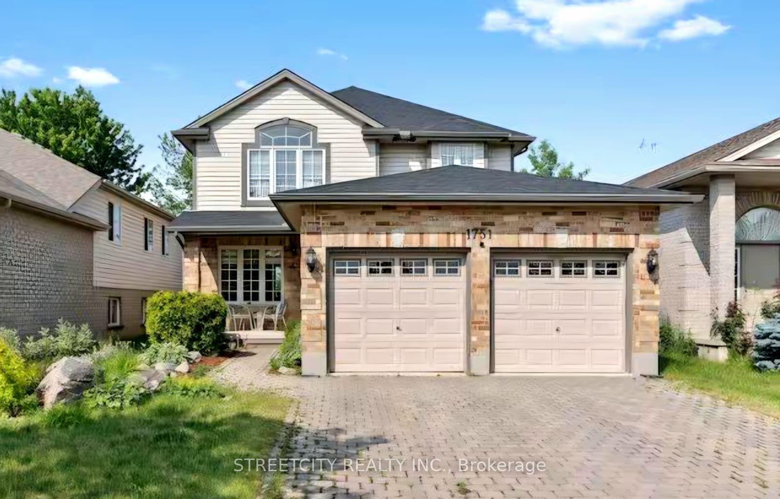 1751 Coronation Drive — photo 1