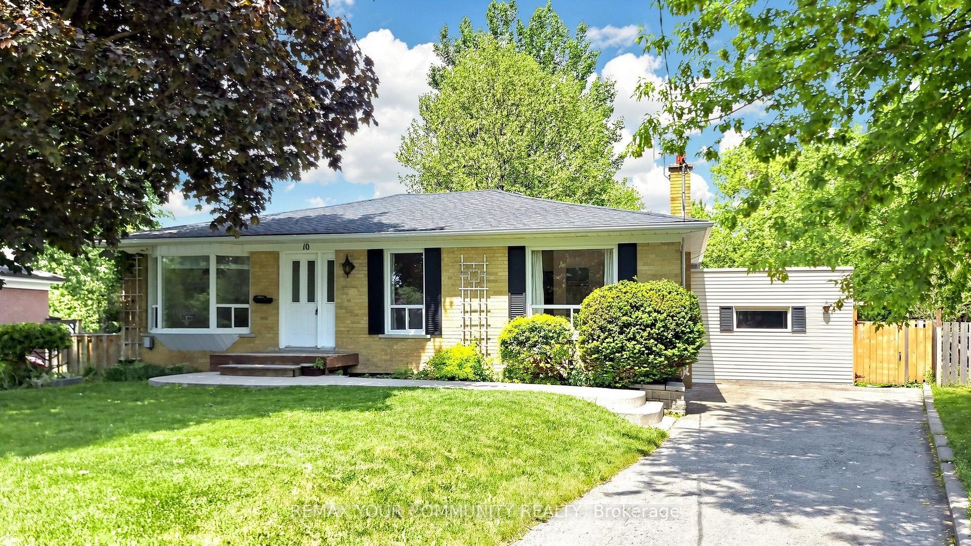 10 Winlaw Place — photo 1