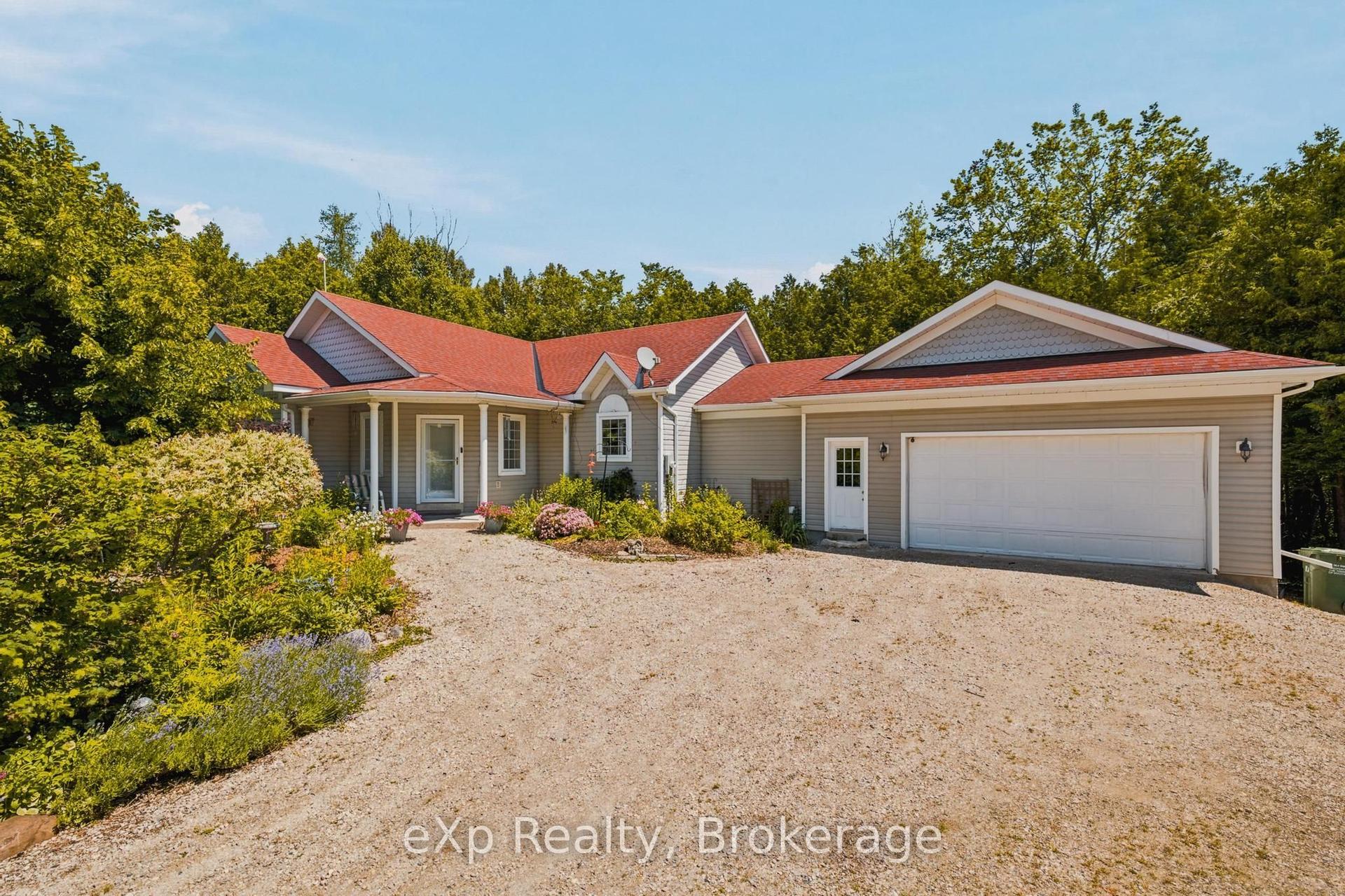 212629 Southgate 21 Side Road, Southgate — Detached for sale, photo 1