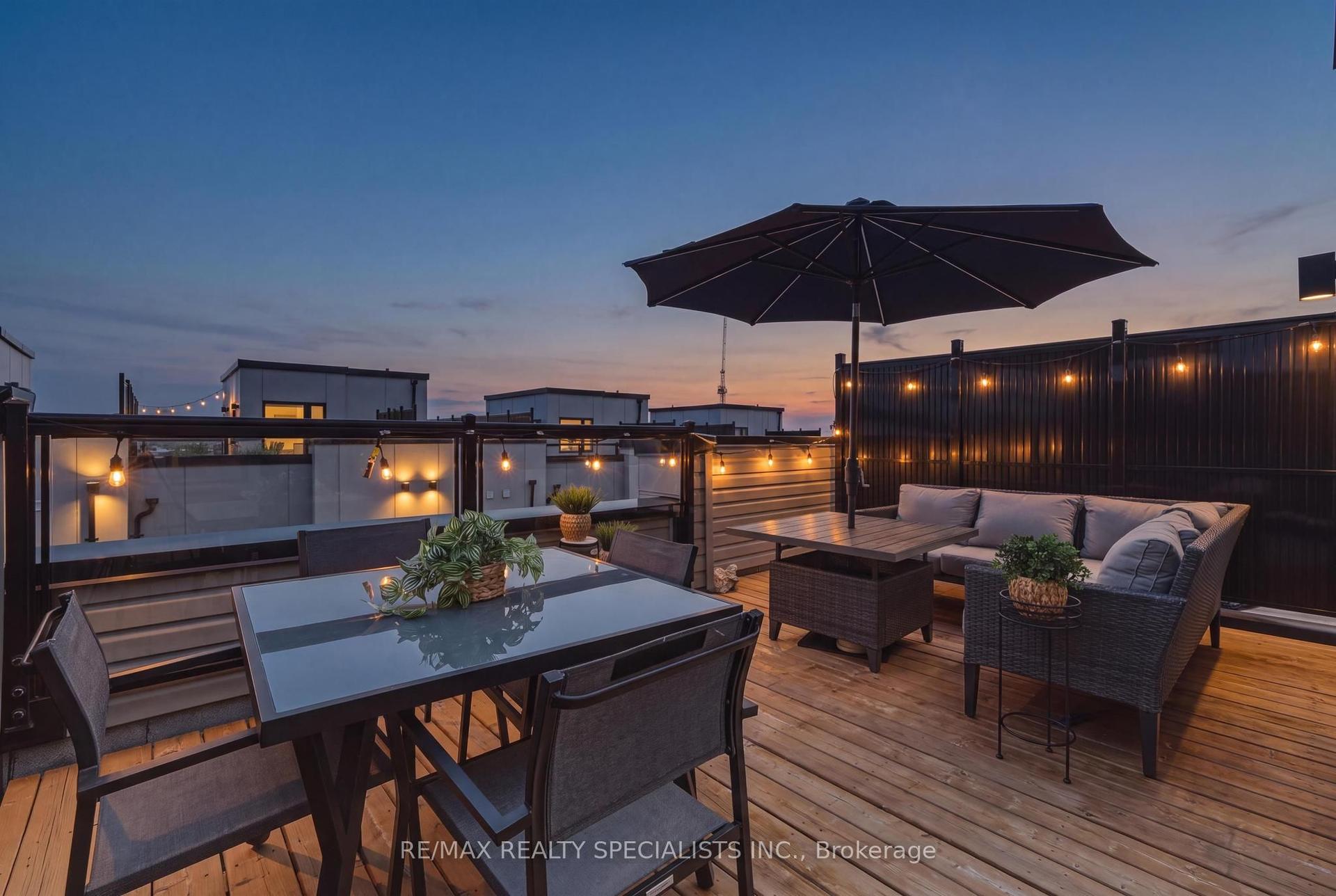 348 Wheat Boom Drive 27 #27, Oakville — Townhouse for sale, photo 1