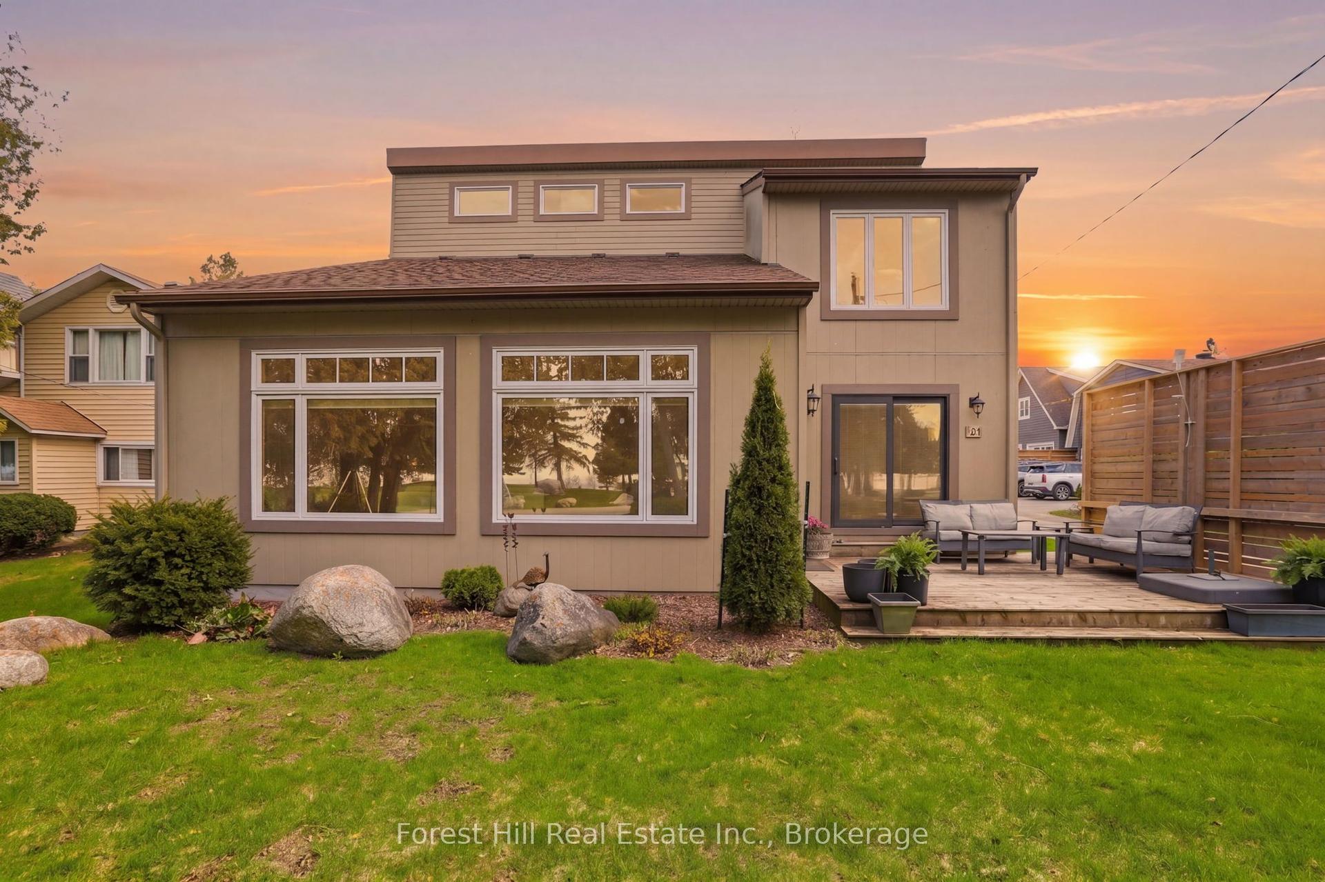 81 St Lawrence Street, Collingwood — Detached for sale, photo 1