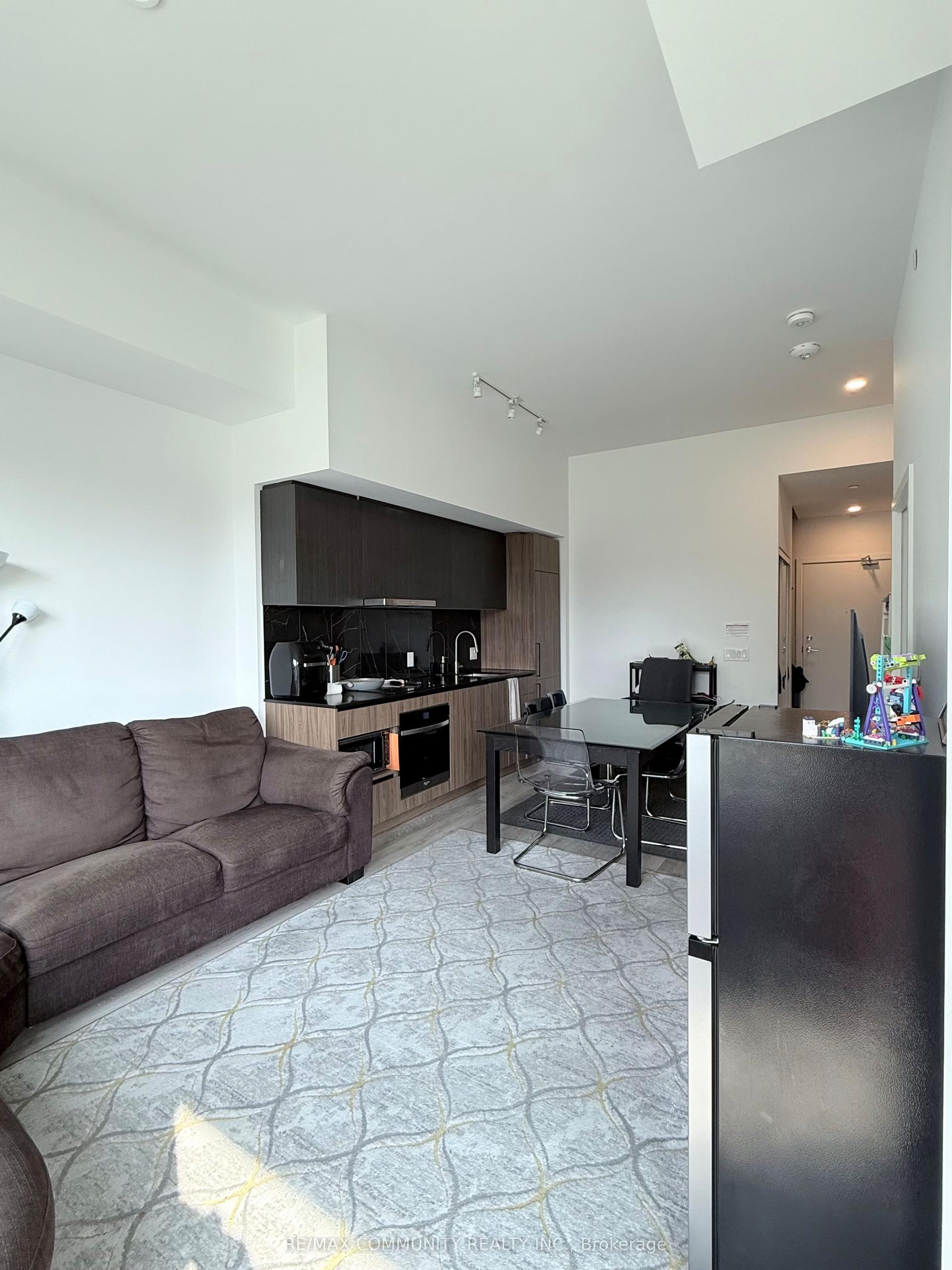1100 Sheppard Avenue W 122 #122, Toronto — Condo for lease, photo 1