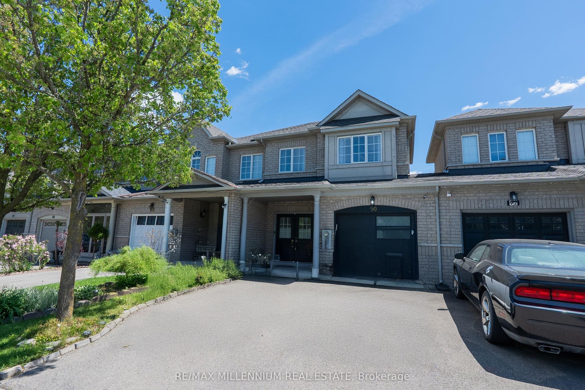 90 Ronan Crescent, Vaughan — Townhouse for sale, photo 1