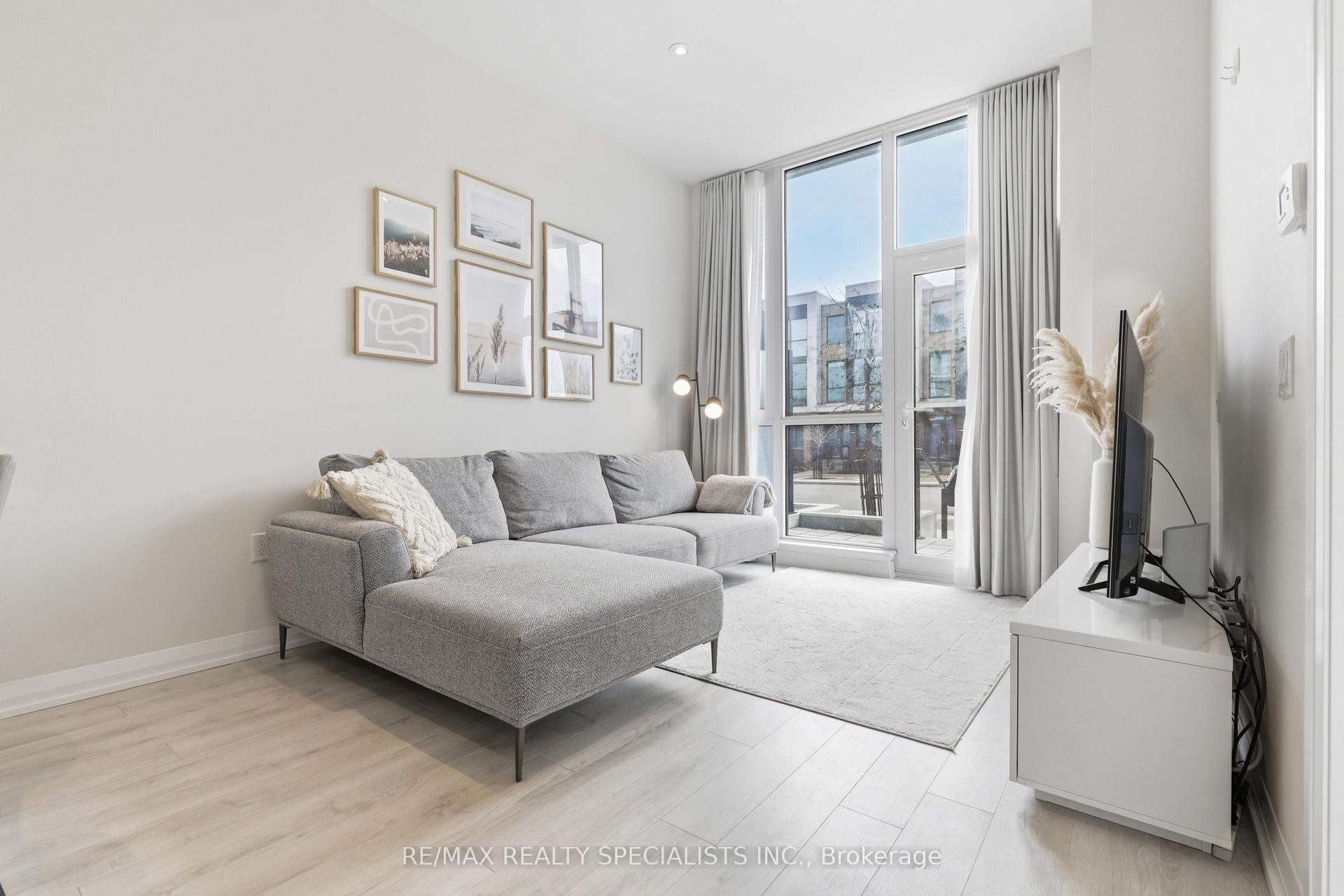 65 Watergarden Drive A5 #A5 — photo 1