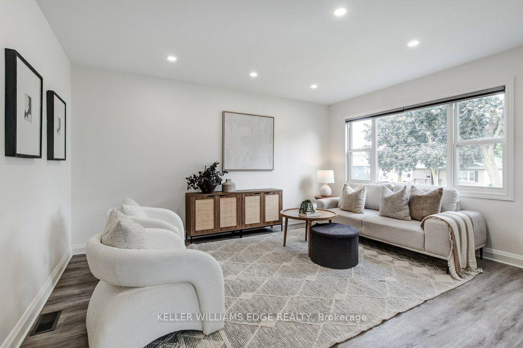 202 Erindale Avenue — photo 1