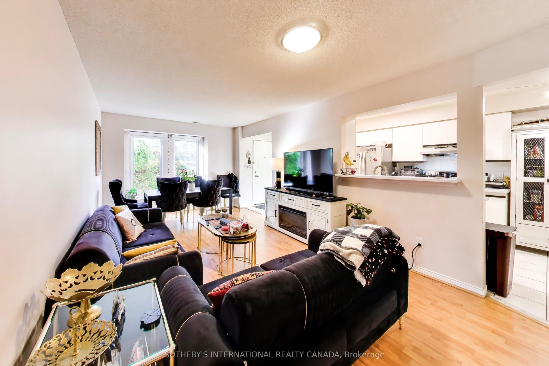 900 Steeles Avenue W 714 #714, Vaughan — Condo Town for lease, photo 1