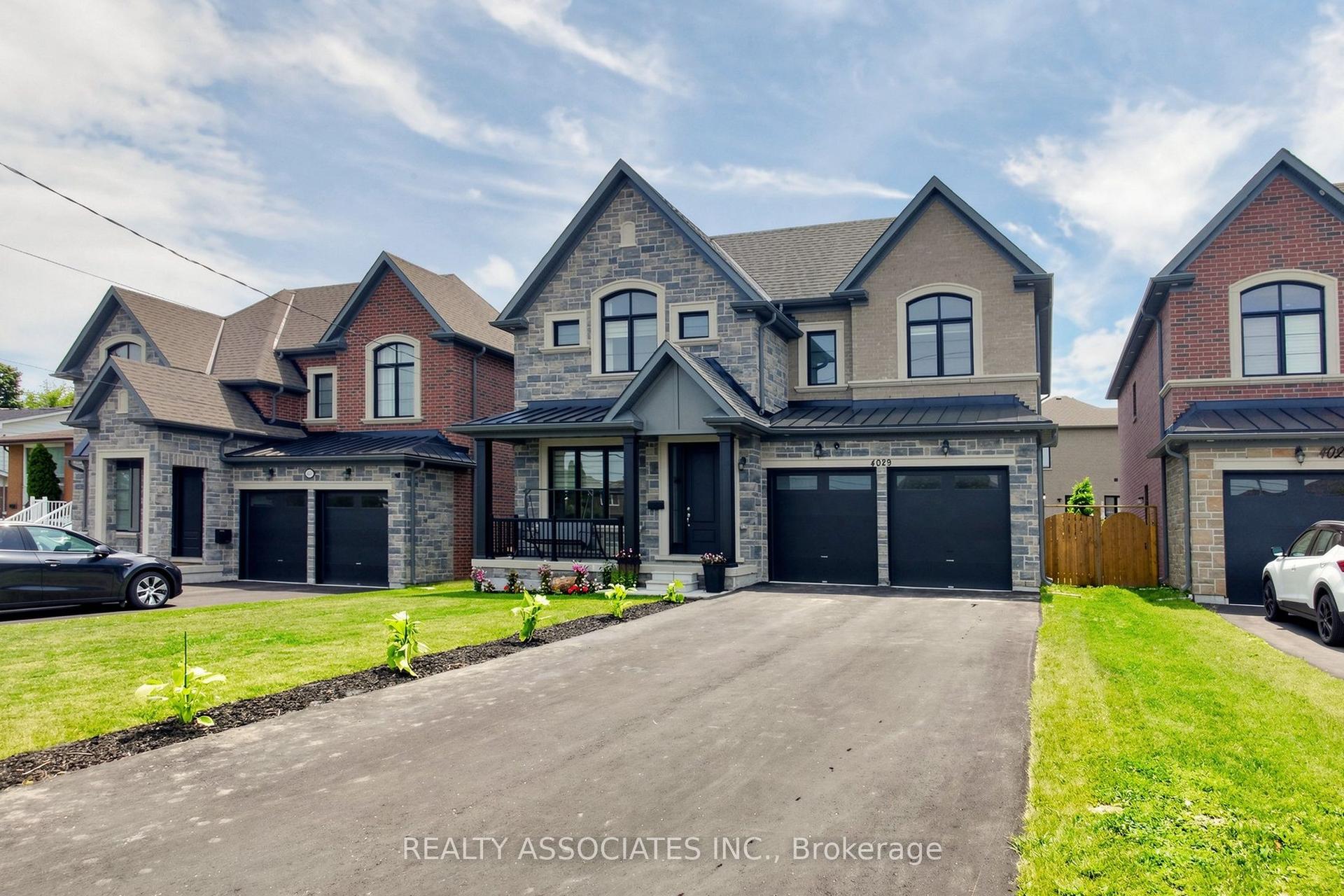 4029 Ellesmere Road, Toronto — Detached for sale, photo 1