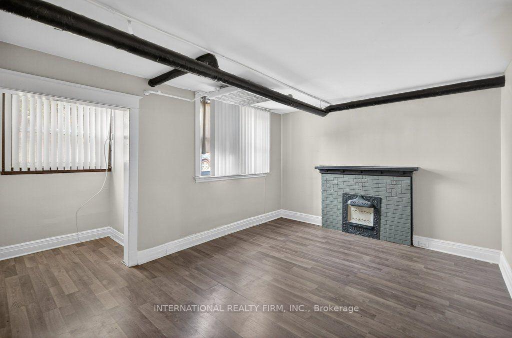 109 Balsam Avenue S 2 #2 — photo 1
