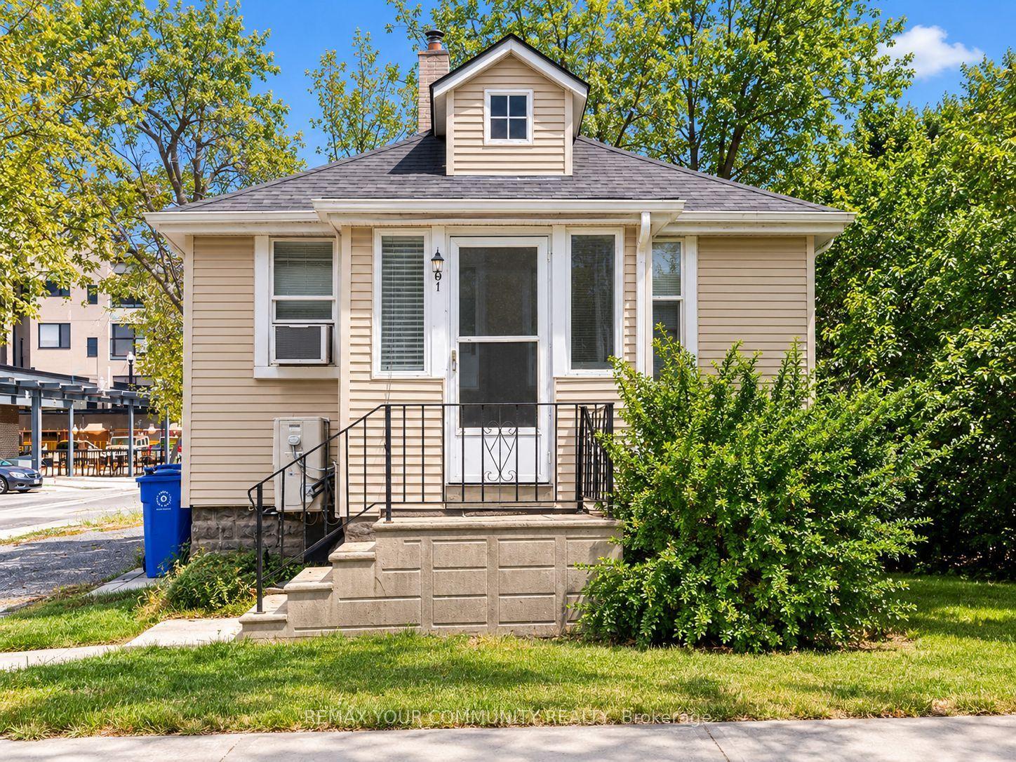 567 Granby Place, Newmarket — Detached for lease, photo 1