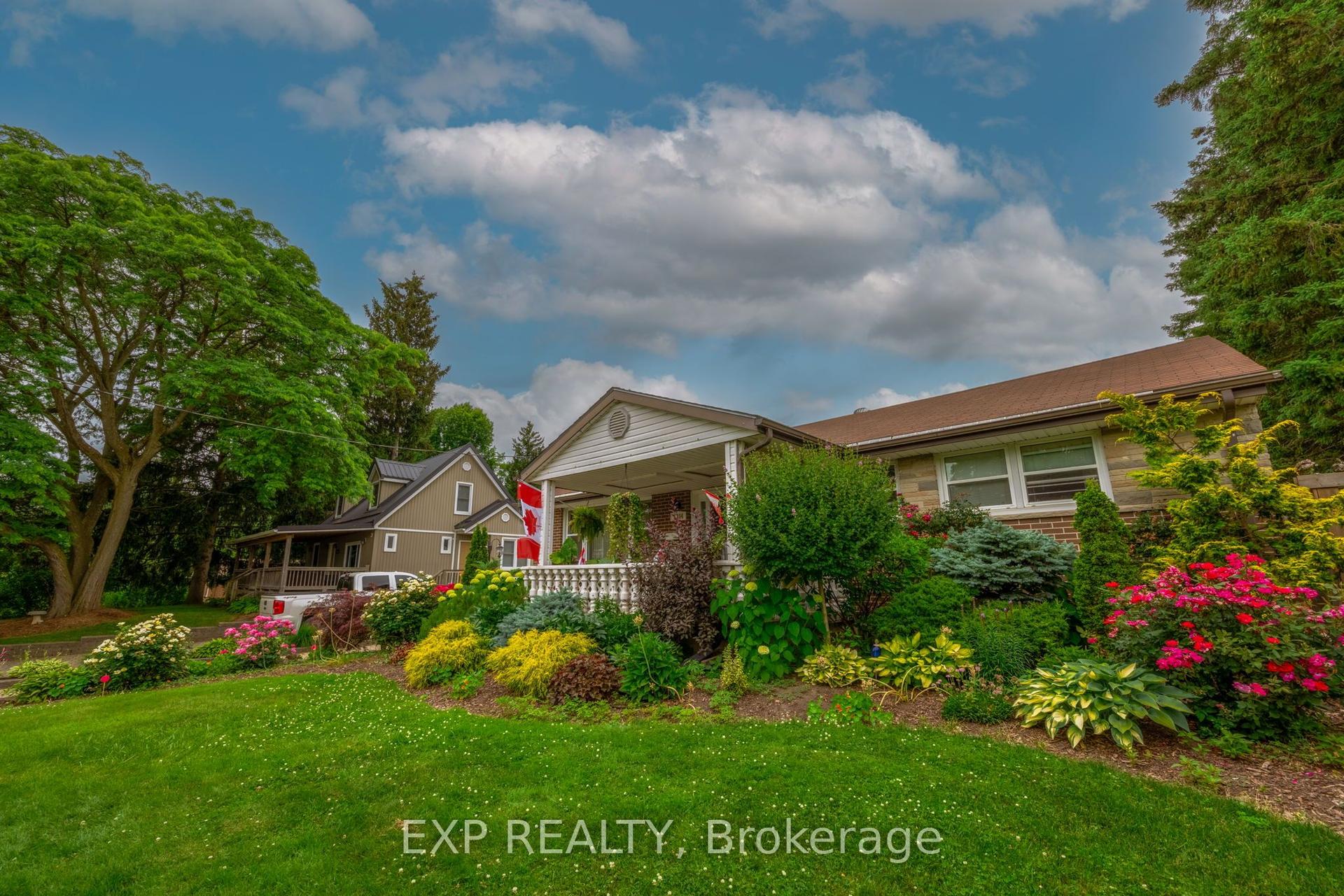 1864 Parkhurst Avenue — photo 1
