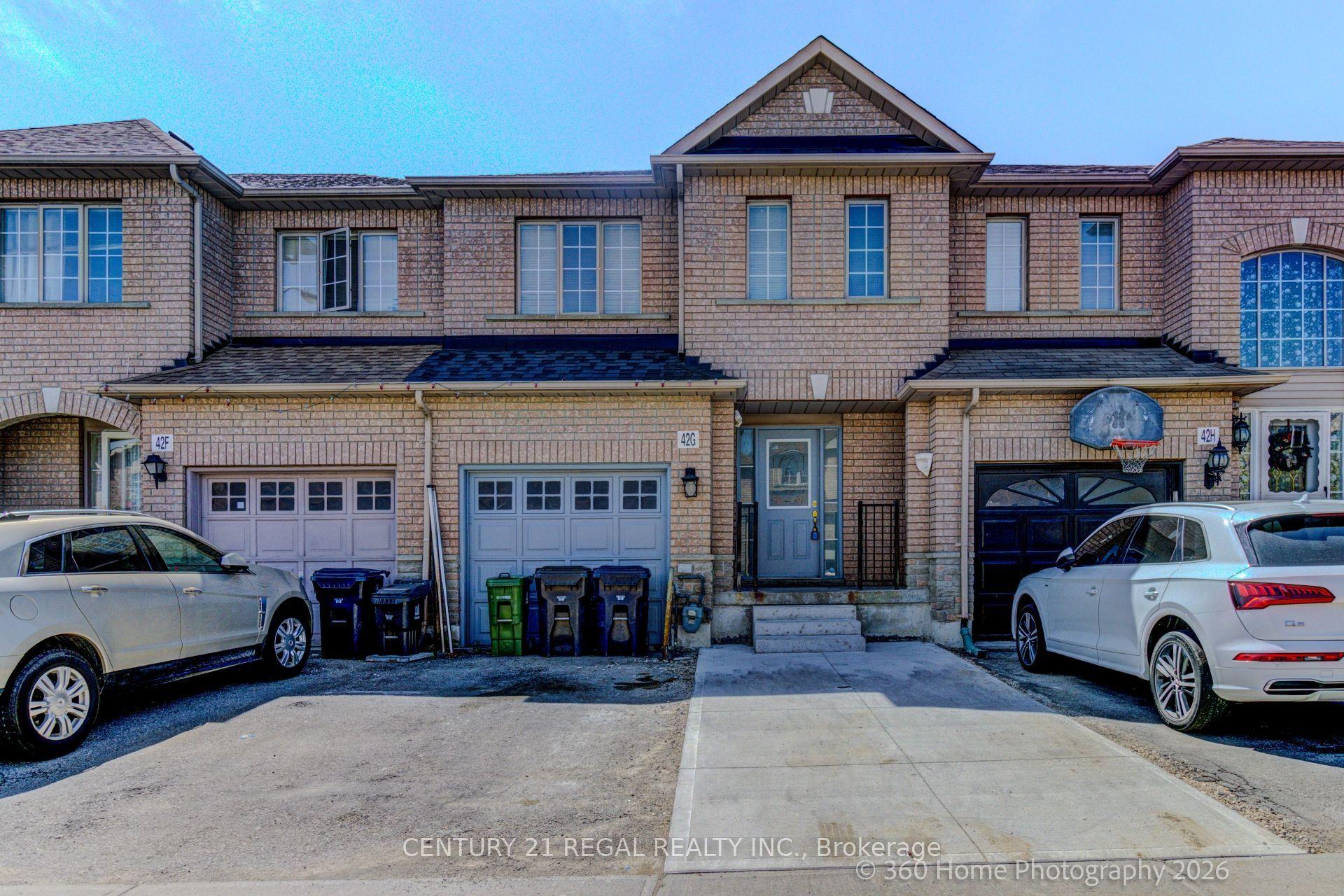 42G View Green Crescent — photo 1