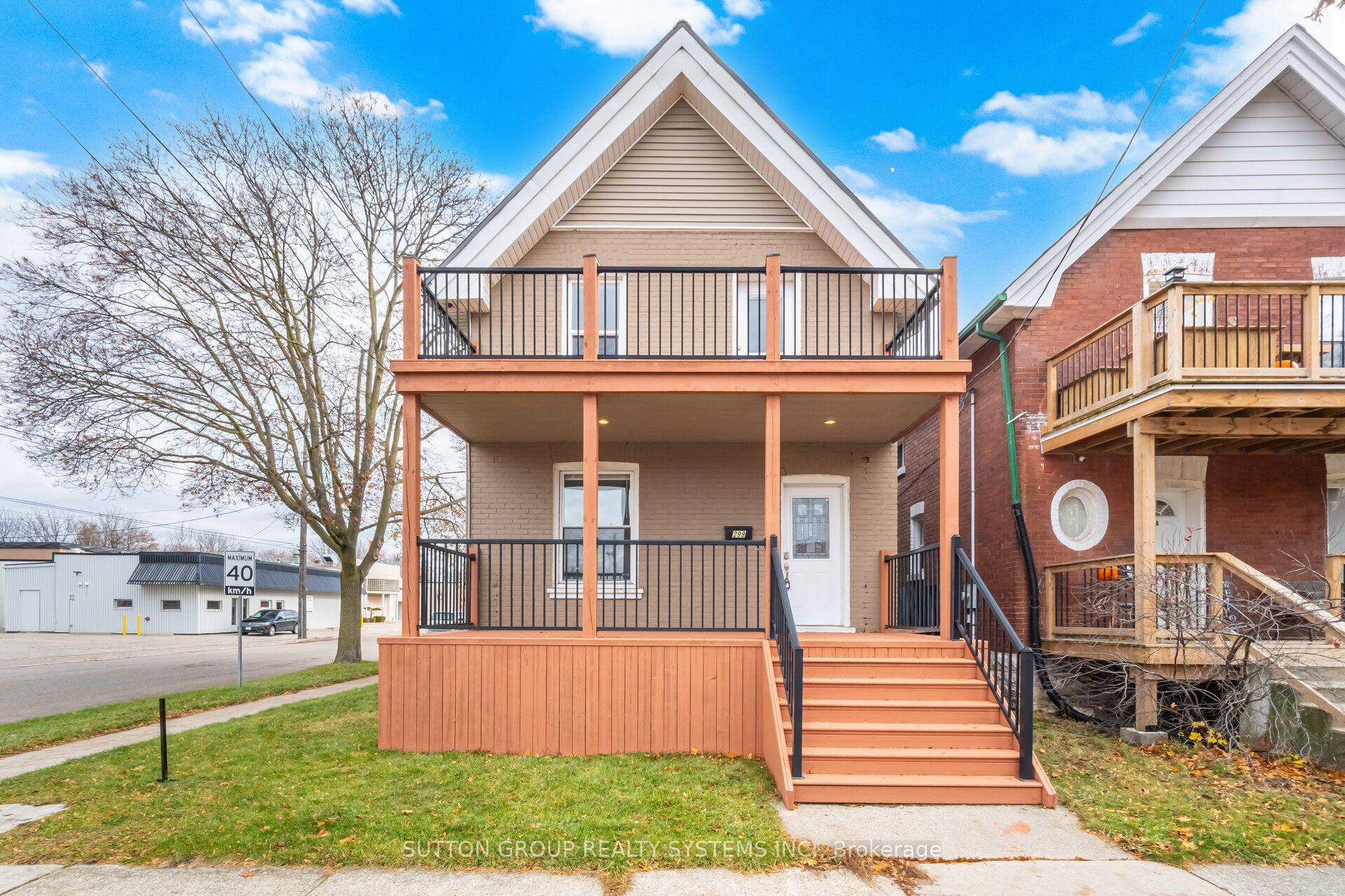 299 Park Avenue, Brantford — Detached for sale, photo 1