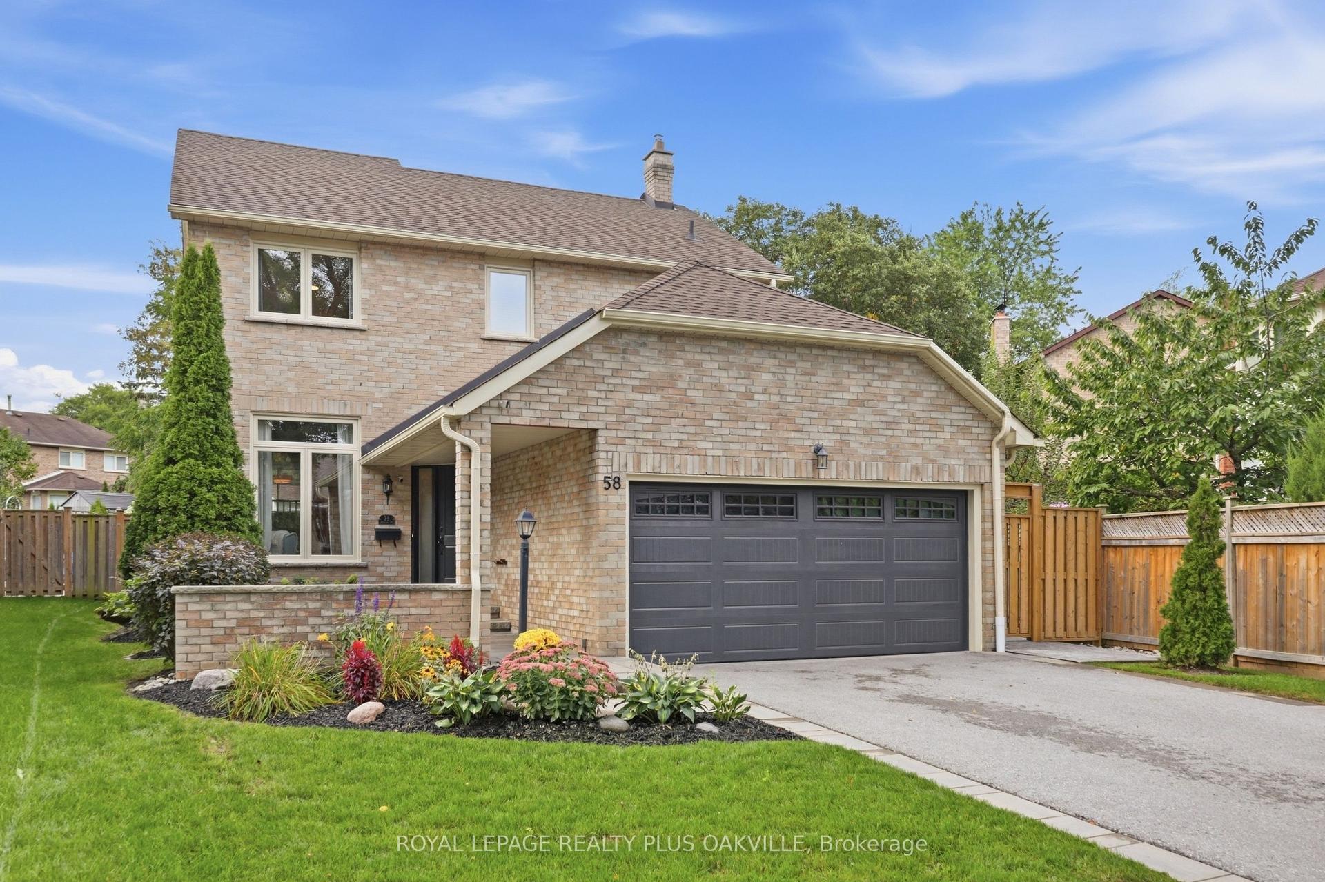 58 McLeod Drive, Aurora — Detached for sale, photo 1