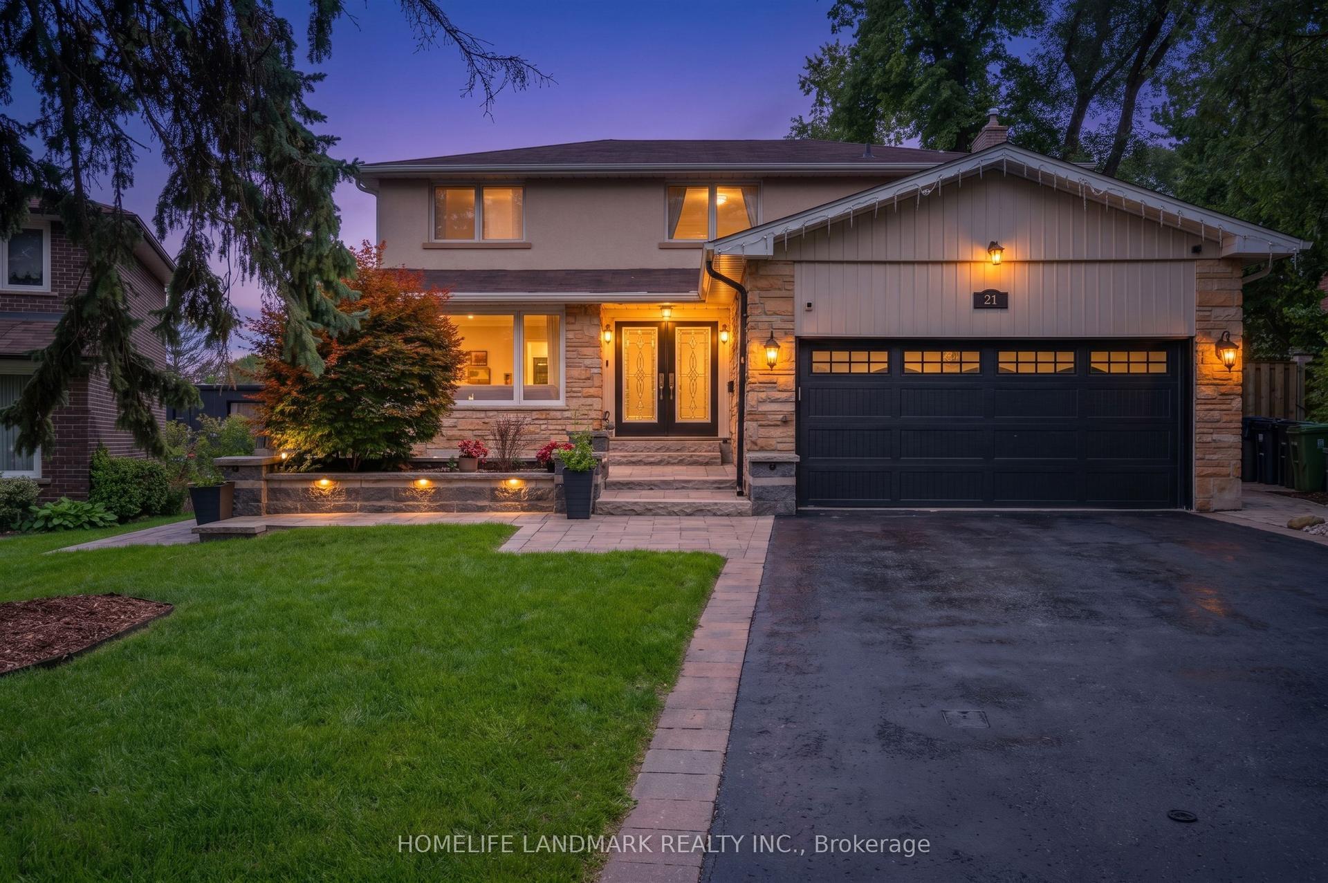 21 Bearwood Drive, Toronto — Detached for sale, photo 1