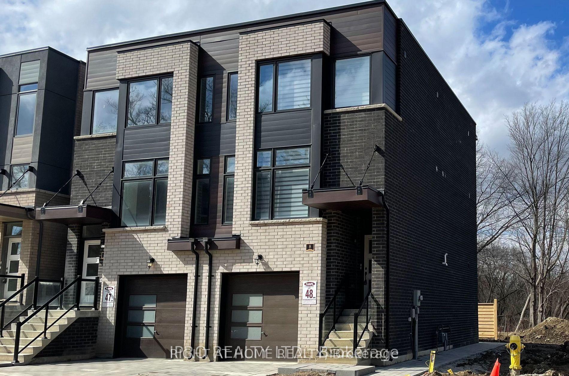 8 Creekbank Road 2 #2 — photo 1